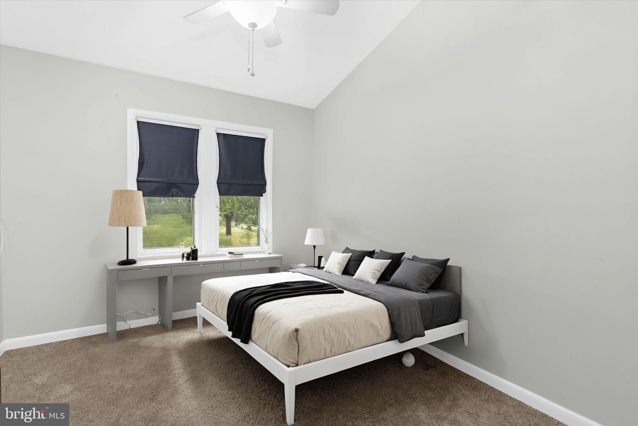 SUMMIT RIDGE - Residential