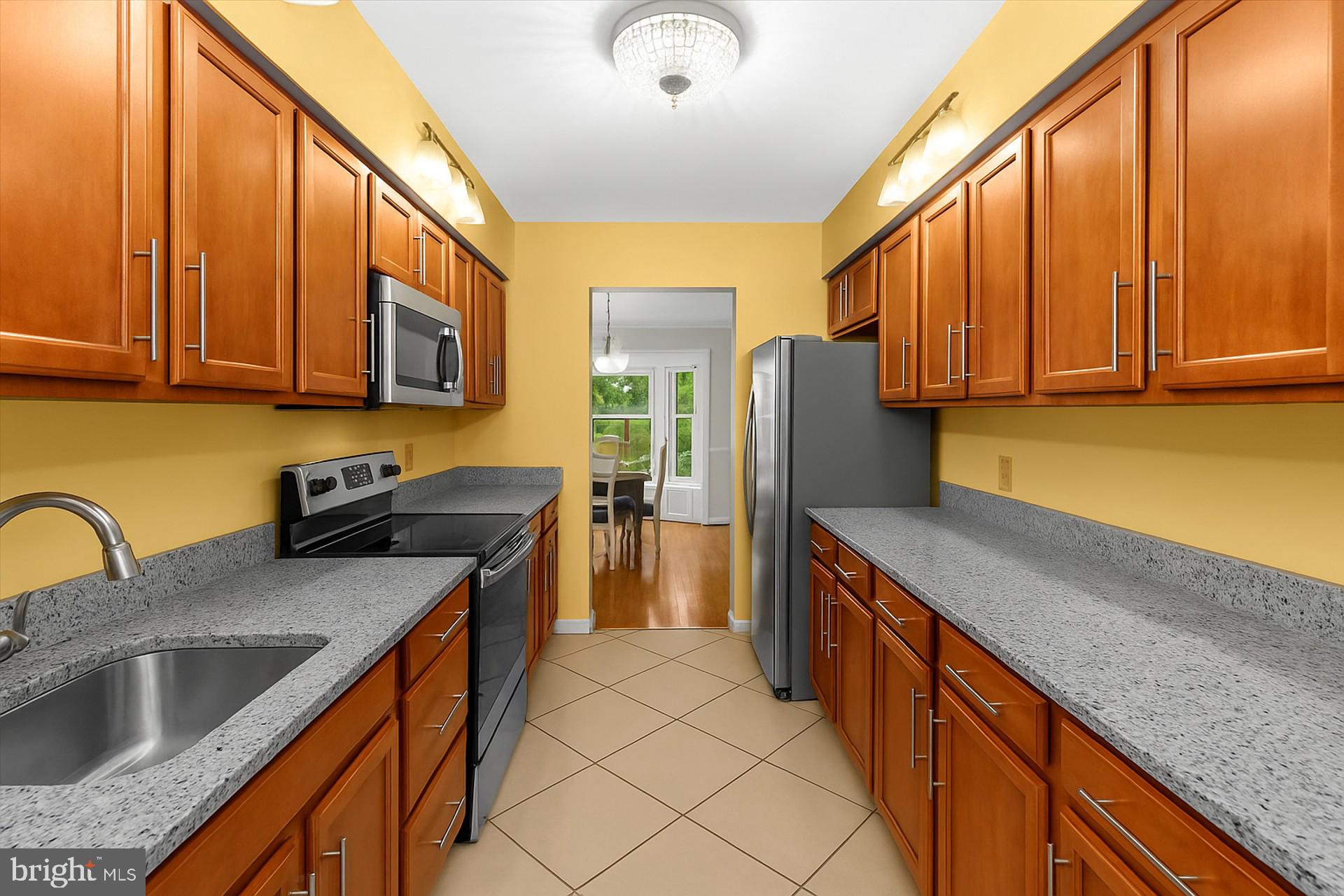 SUMMIT RIDGE - Residential