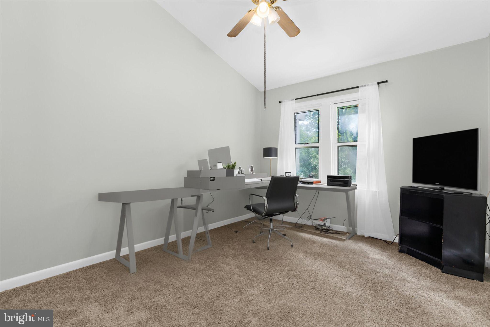 SUMMIT RIDGE - Residential