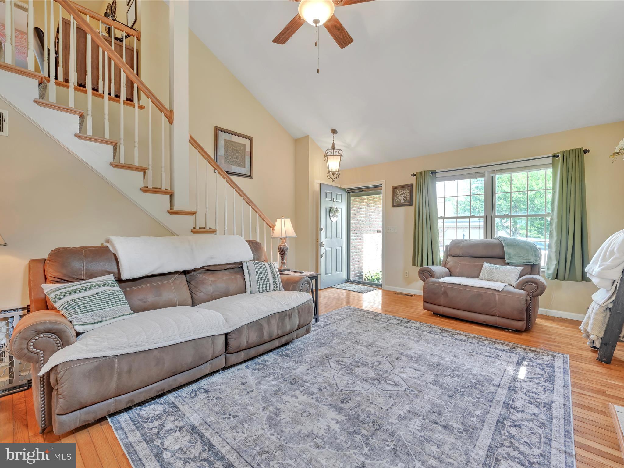 622 PONDSIDE LANE