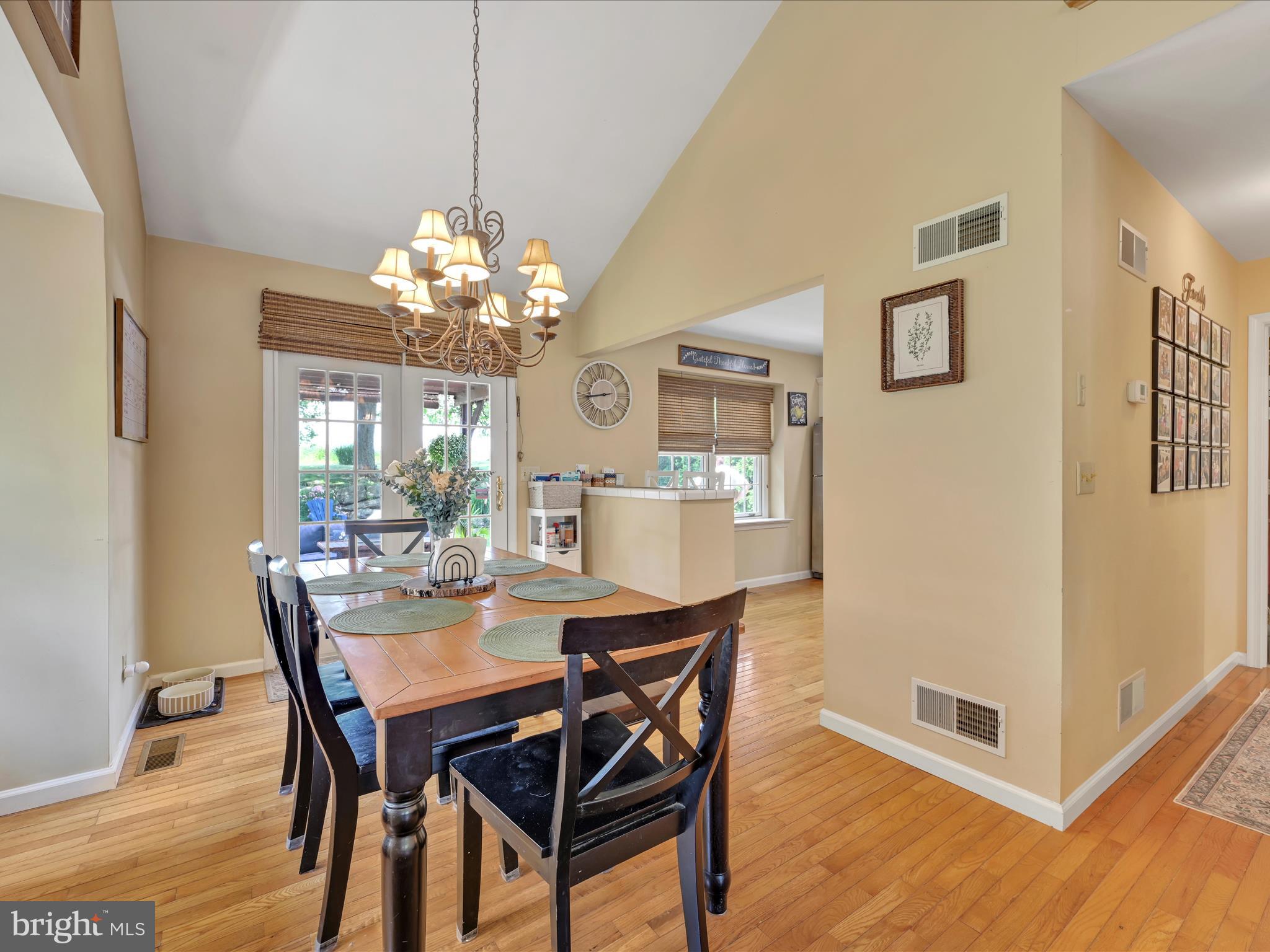 622 PONDSIDE LANE