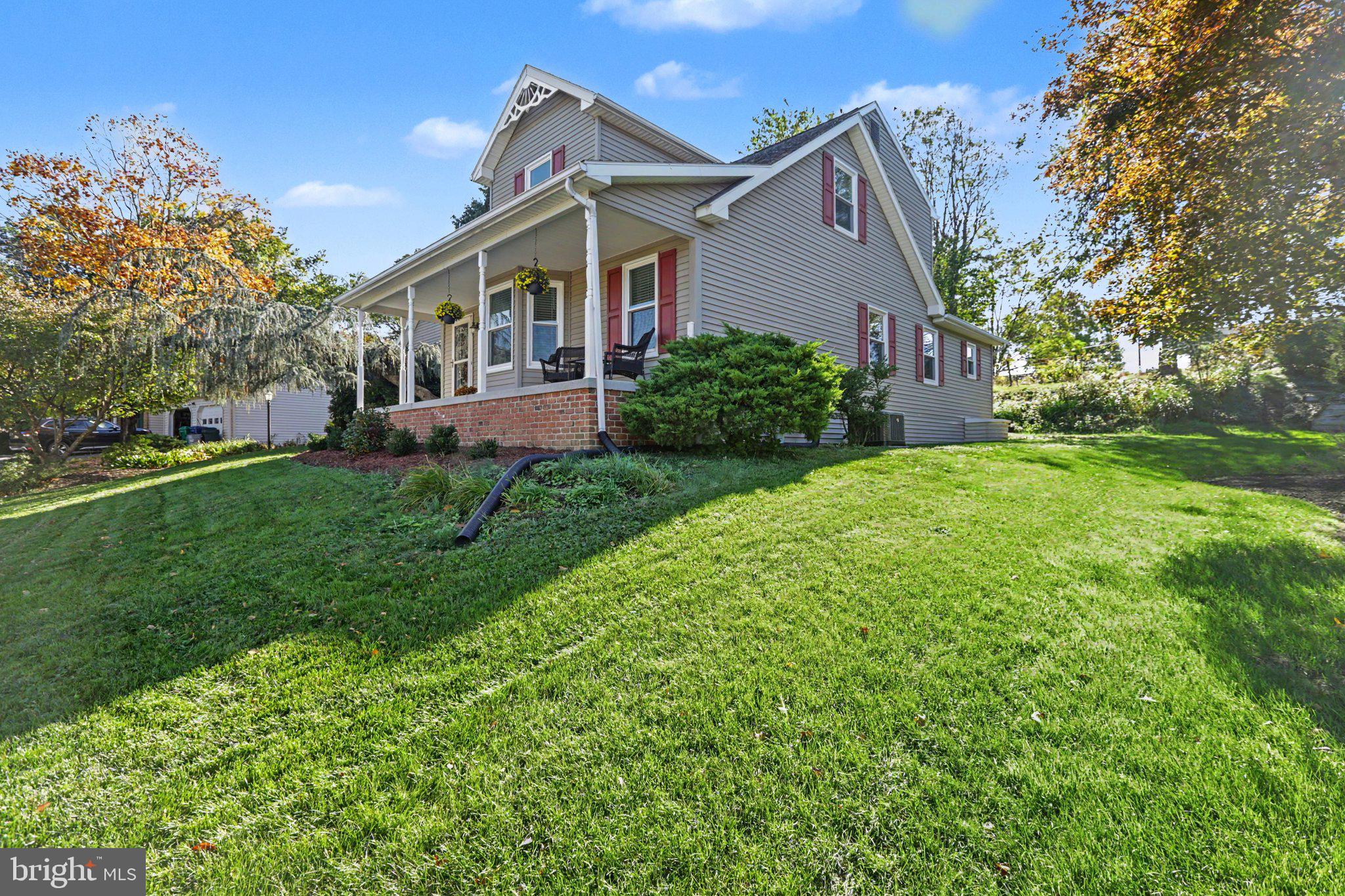 2404 GLENDORE DRIVE