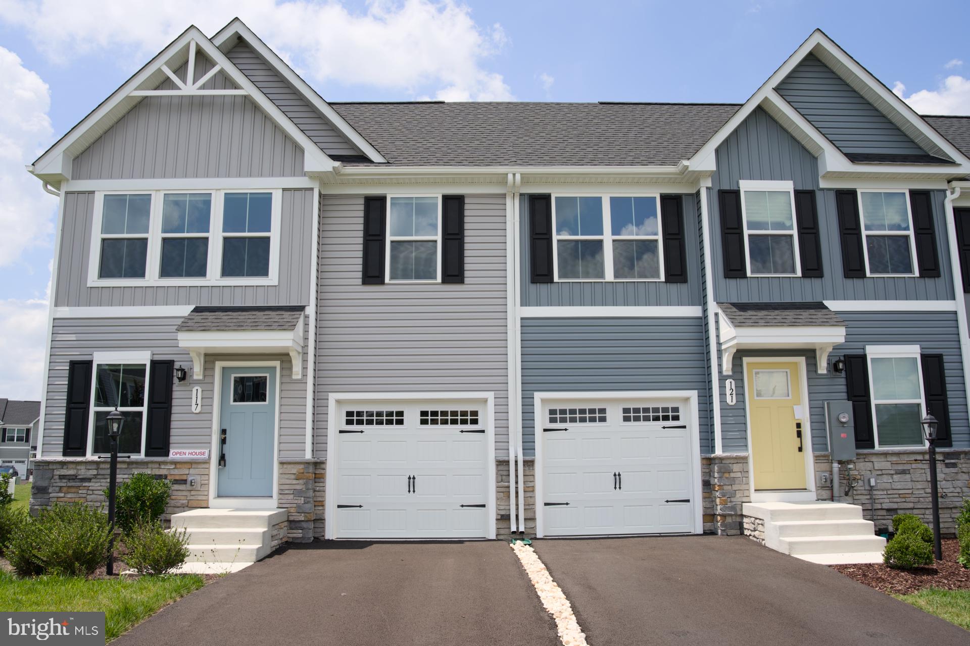 ARCADIA NORTH - Residential