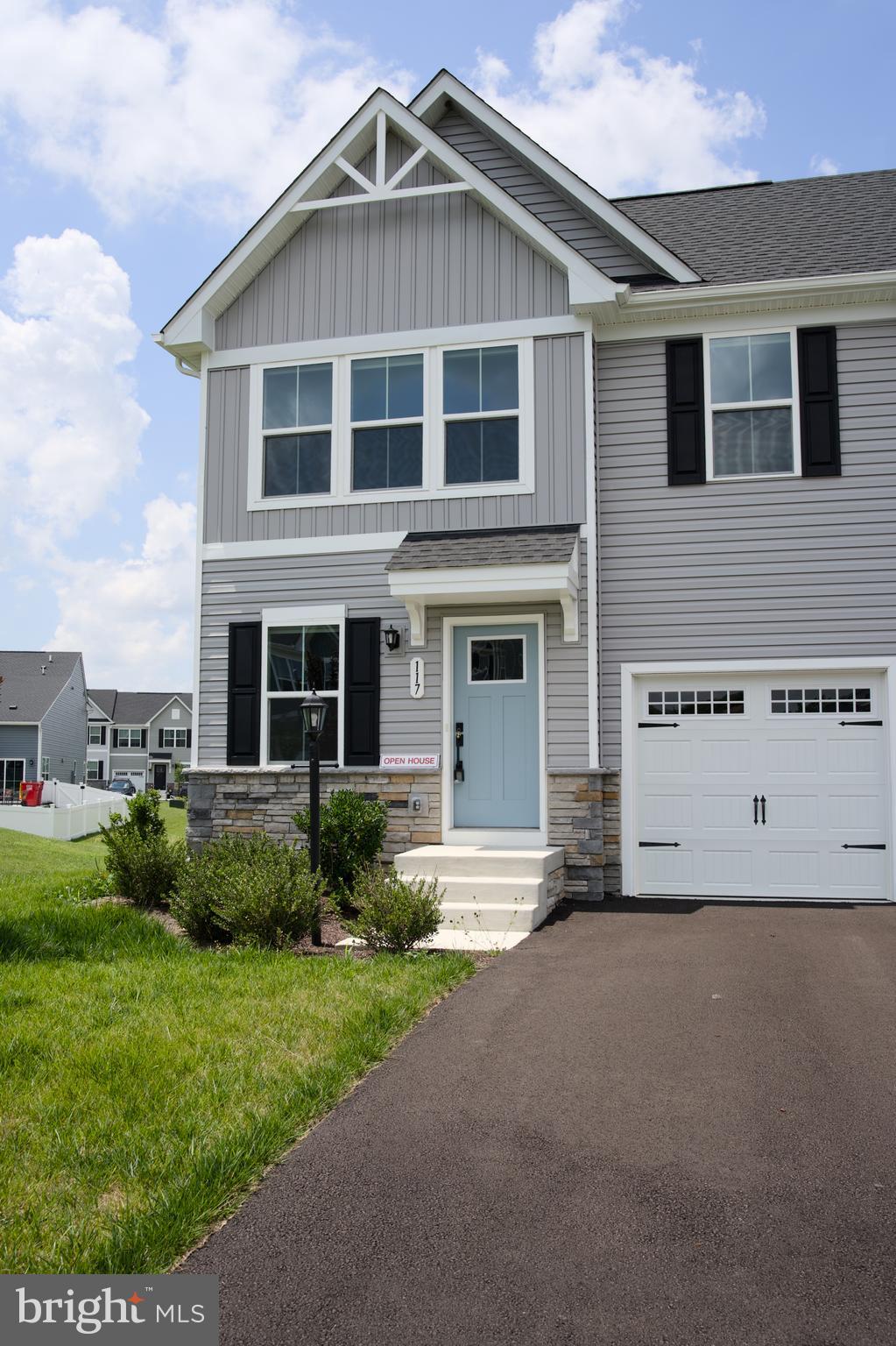 ARCADIA NORTH - Residential