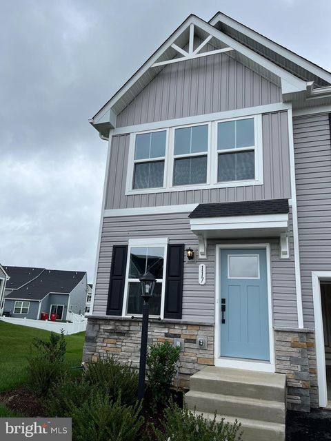 117 DUNSTER STREET MARTINSBURG WV 25405