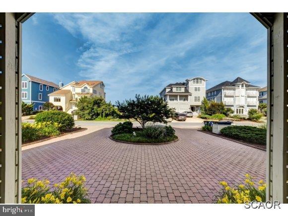 SEABREAK - Residential