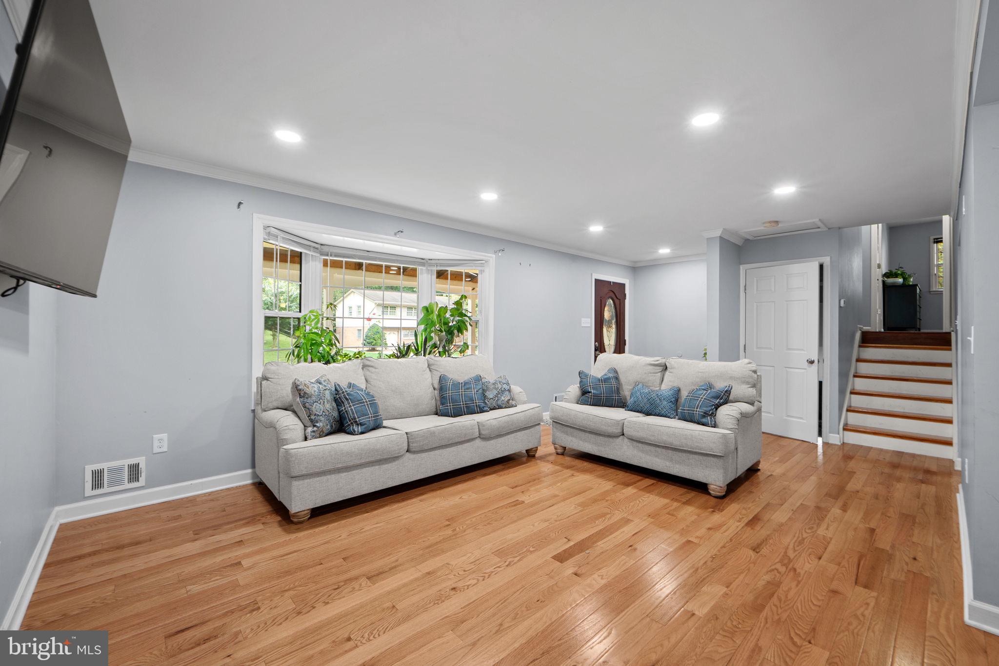 BRAMBLEWOOD - Residential