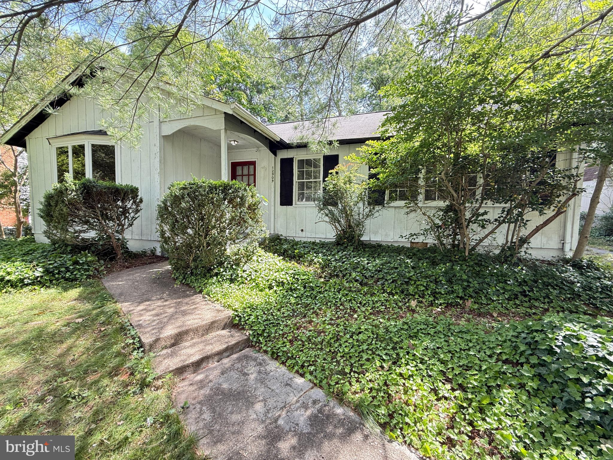 LAKE RIDGE - Residential