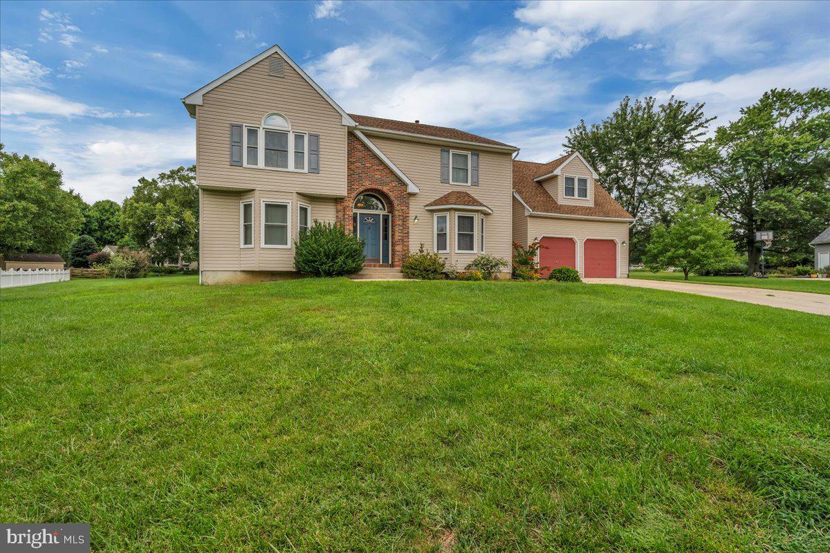 515 MACINTOSH DRIVE