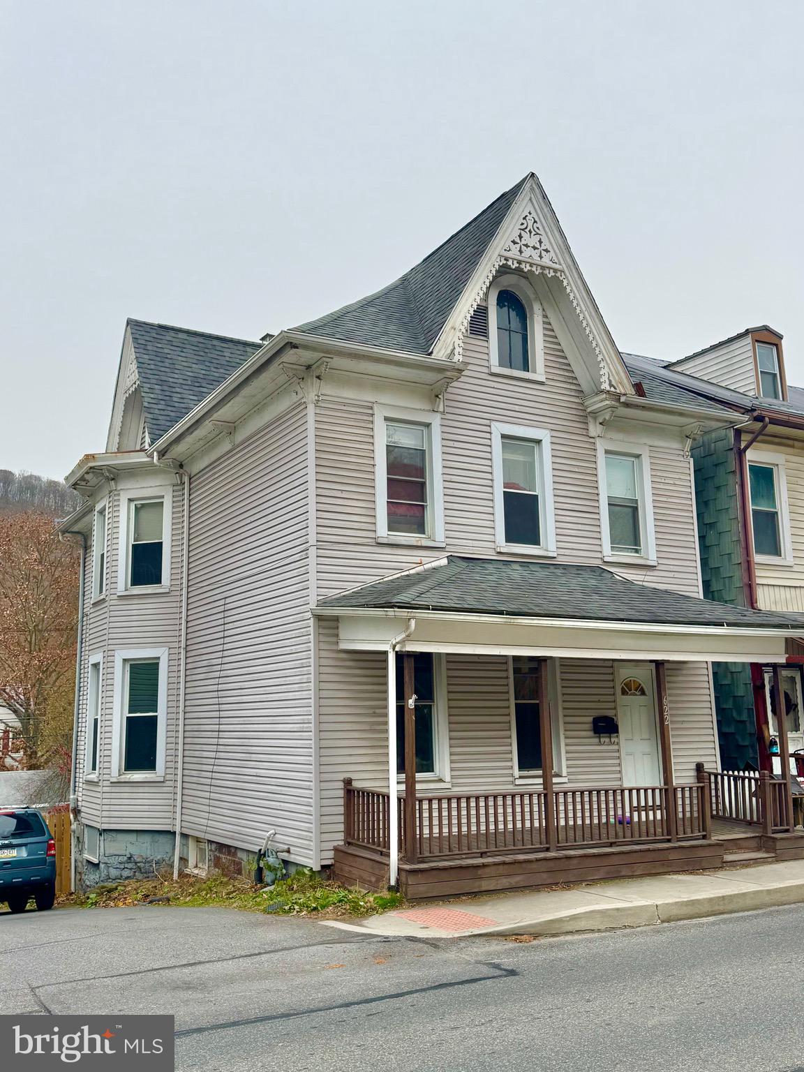 TYRONE - Residential