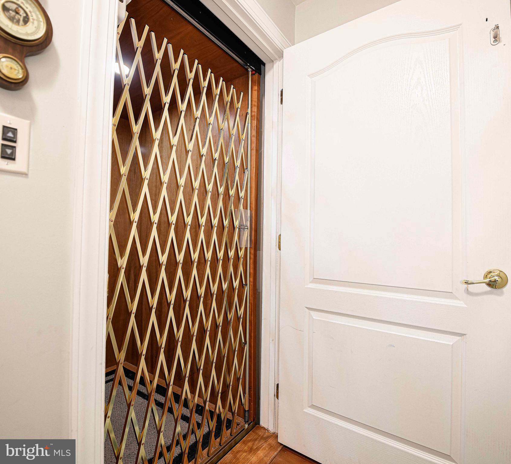 202 SENECA WAY B 38