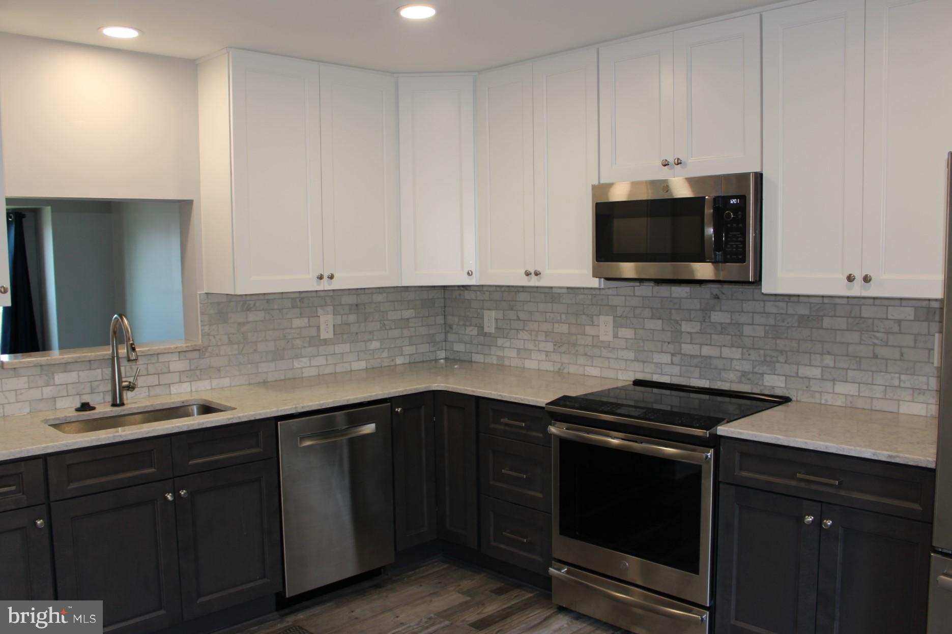 MONUMENTAL PARK - Residential