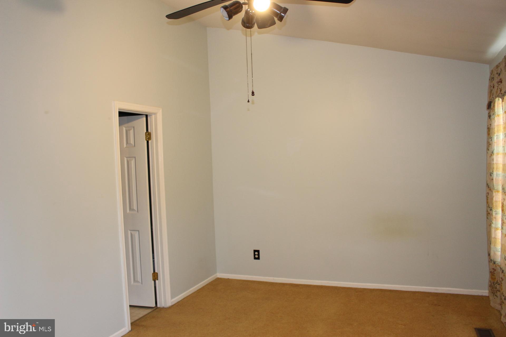 MONUMENTAL PARK - Residential