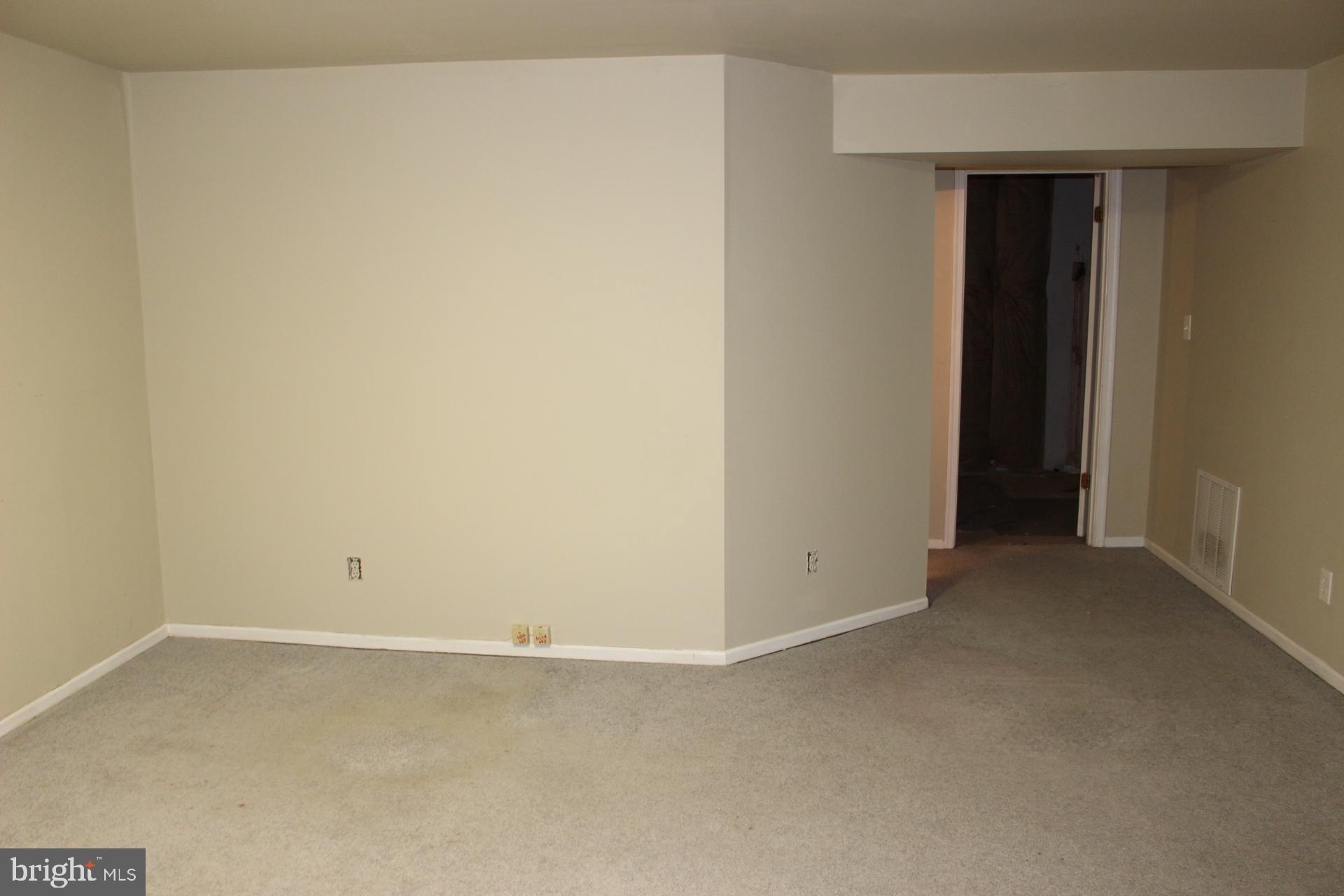 MONUMENTAL PARK - Residential