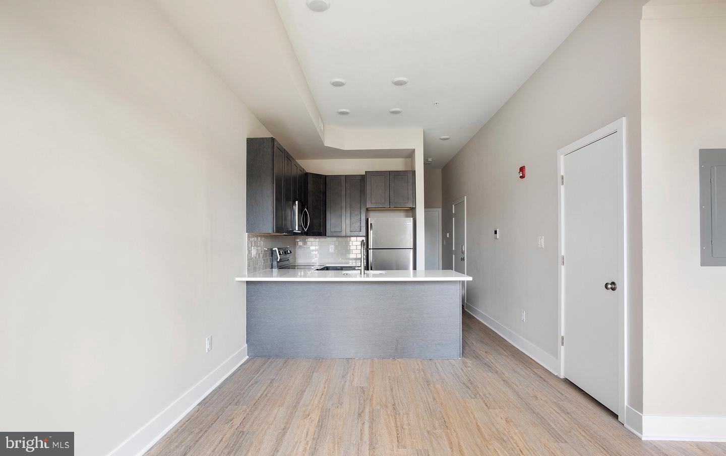 POINT BREEZE - Residential Lease