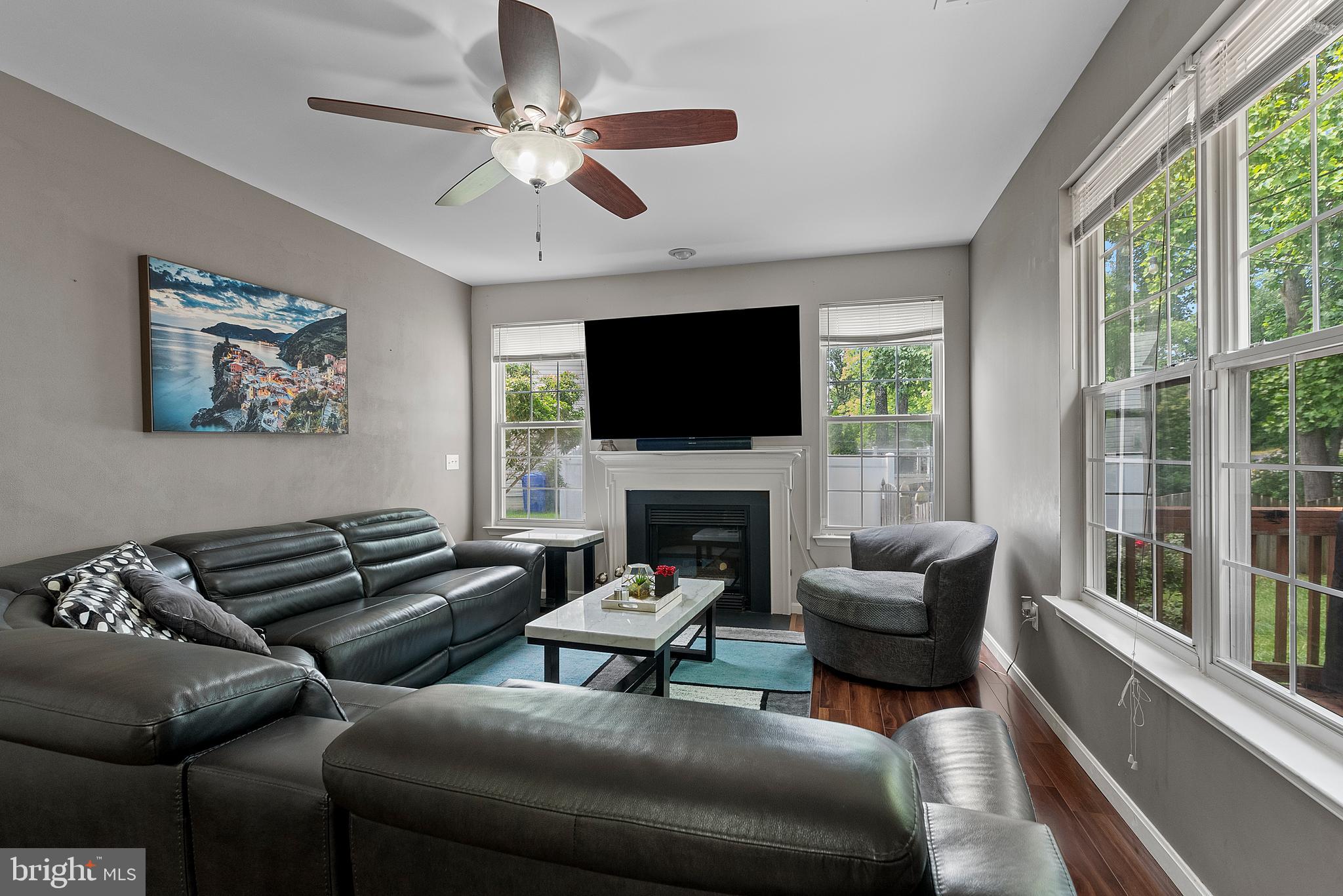 BERRY VALLEY - Residential Lease