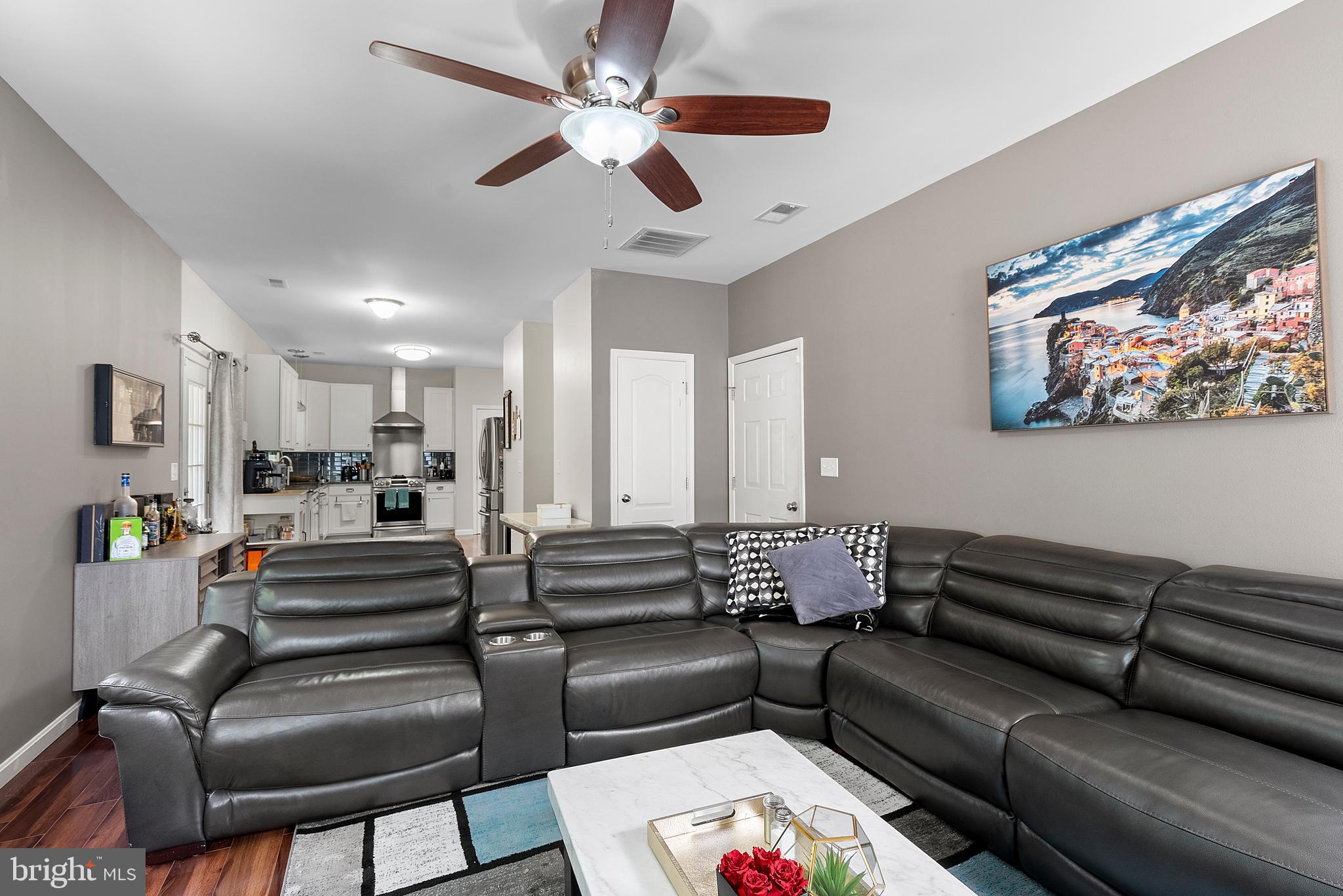 BERRY VALLEY - Residential Lease