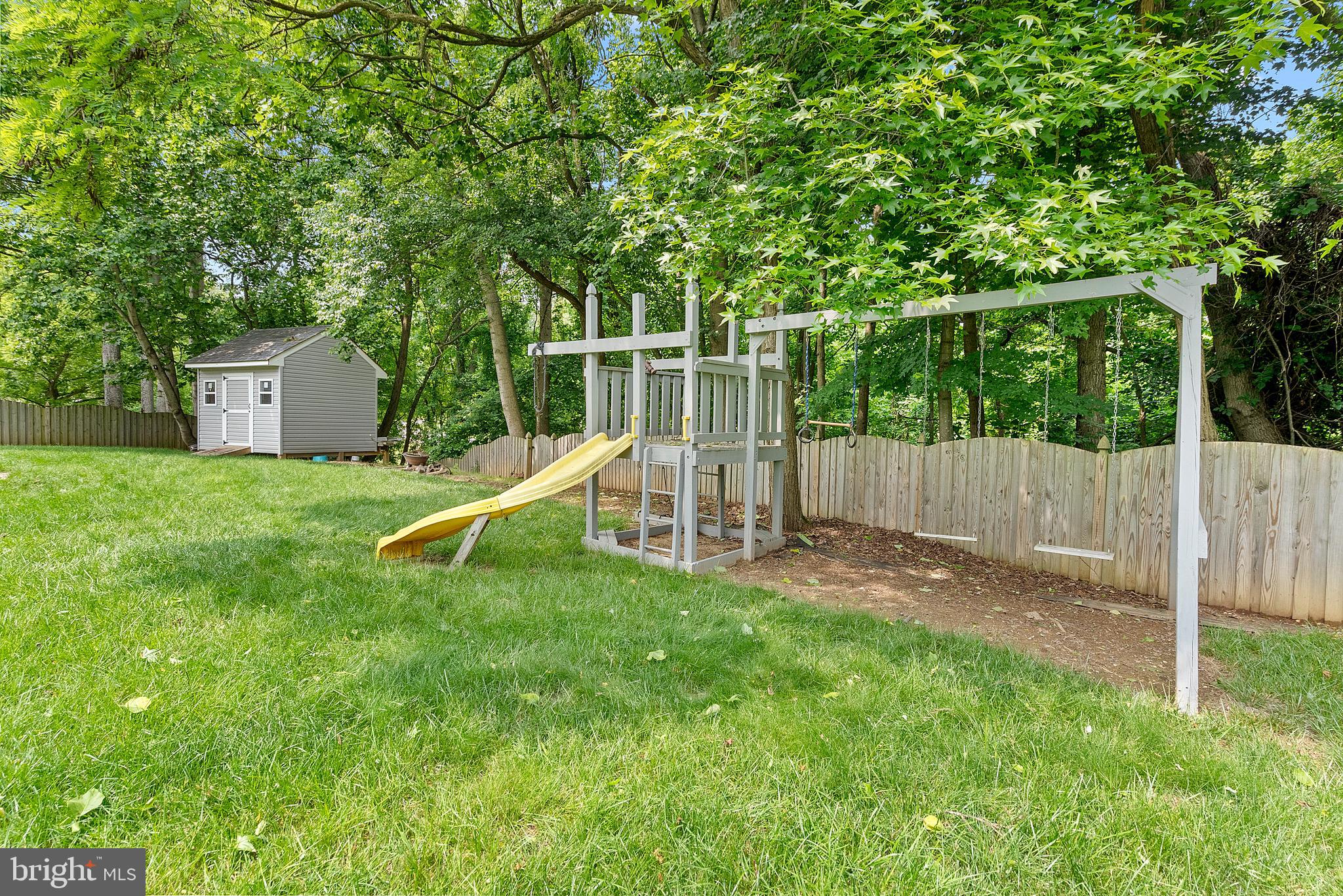 BERRY VALLEY - Residential Lease