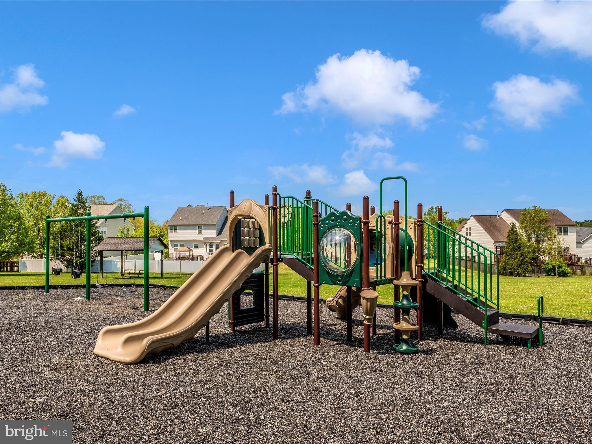 STONEBRIDGE - Residential