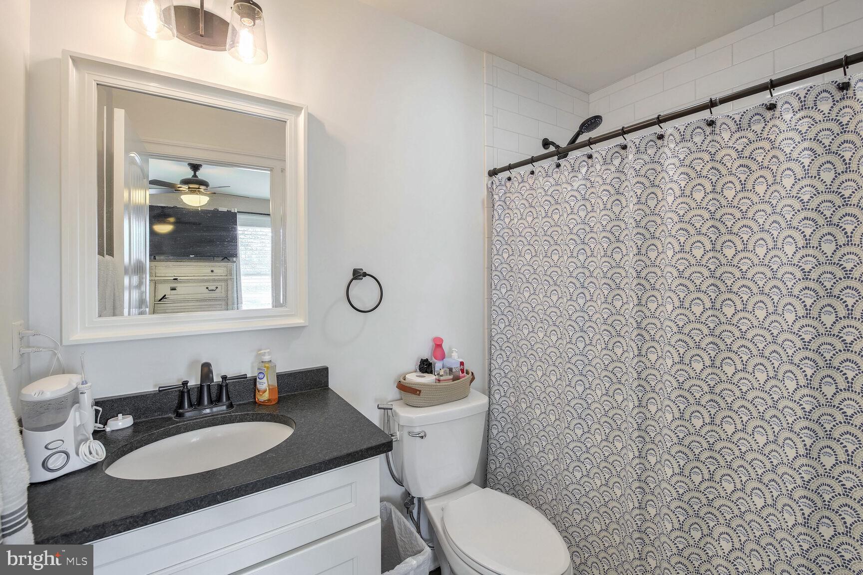 LORDS CROSSING - Residential