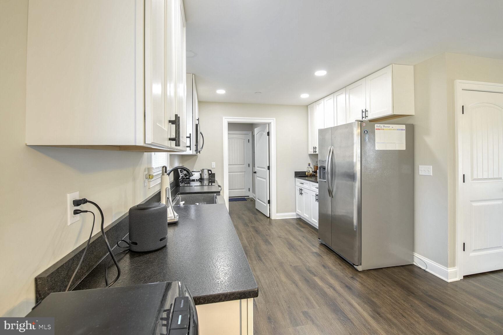 LORDS CROSSING - Residential