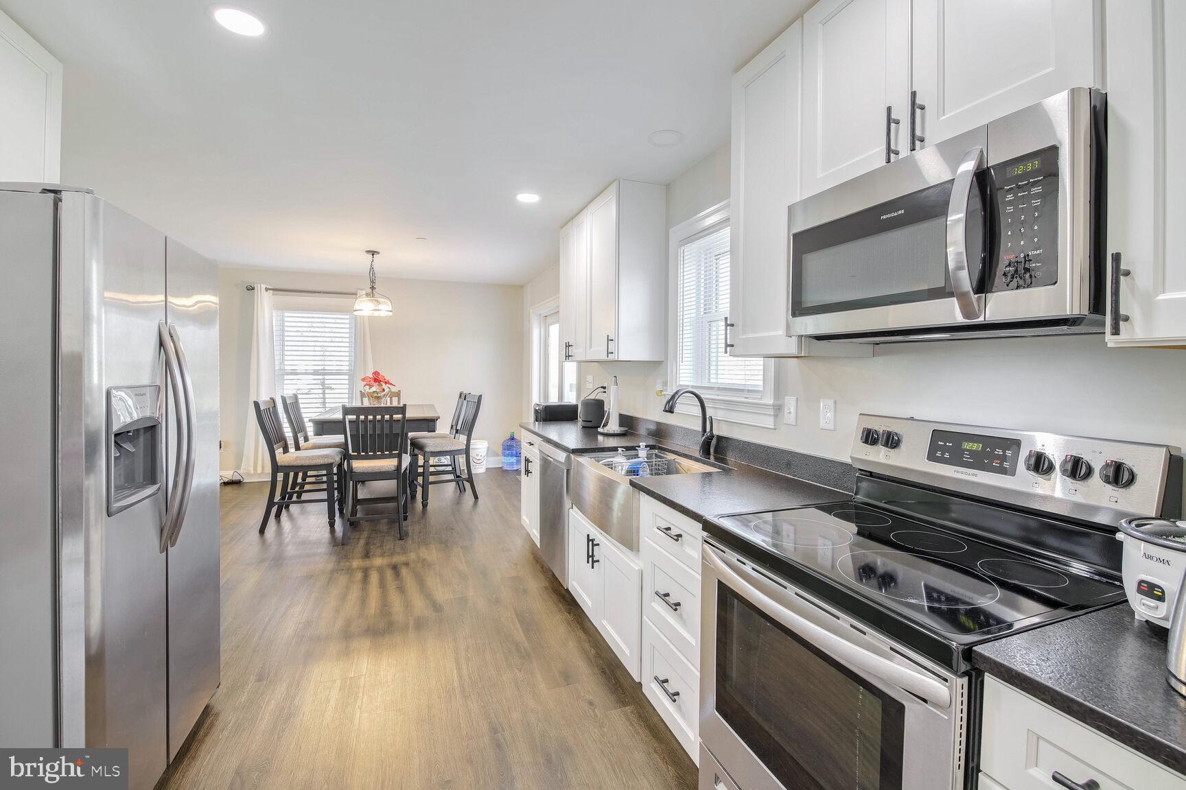 LORDS CROSSING - Residential