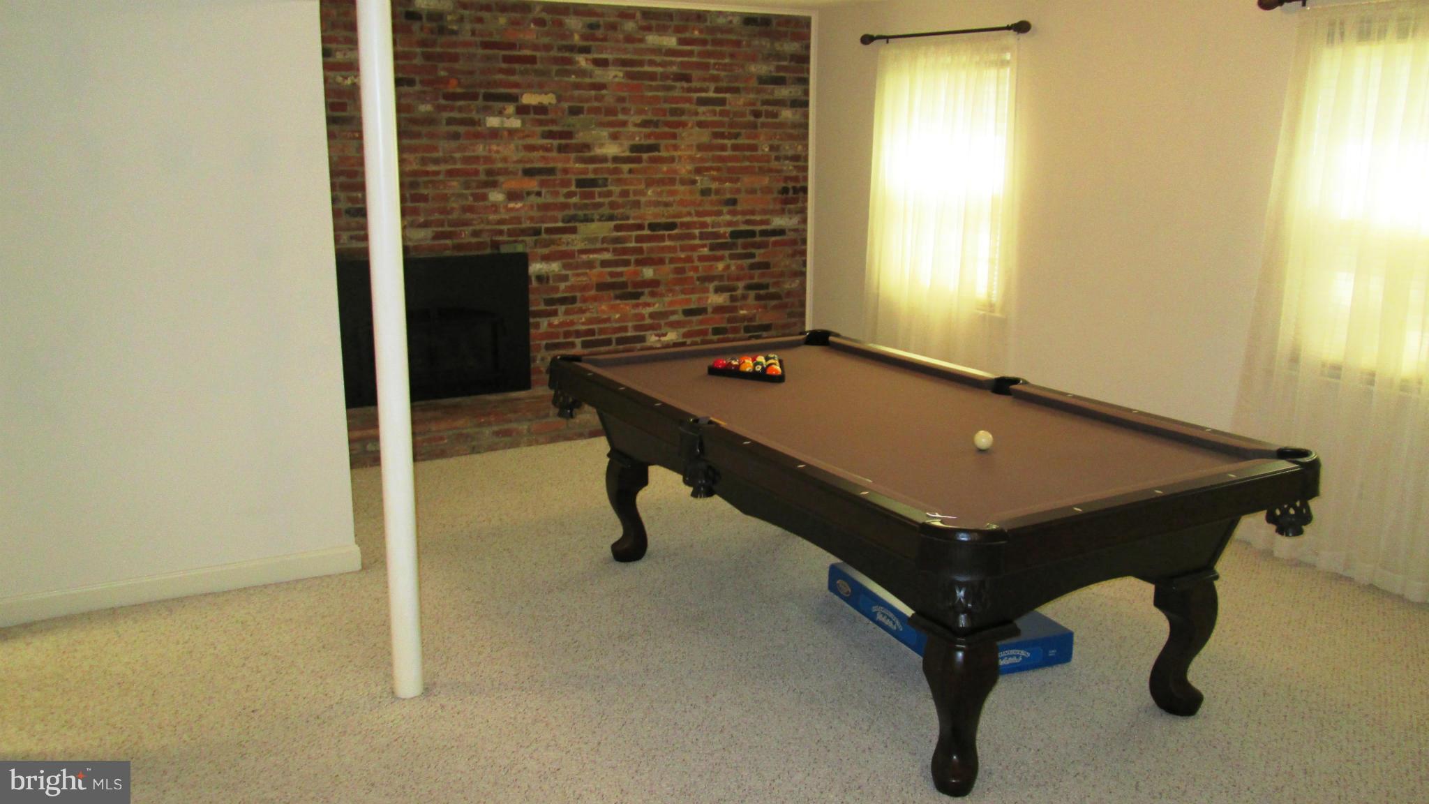 BUSH HILL WOODS - Residential Lease