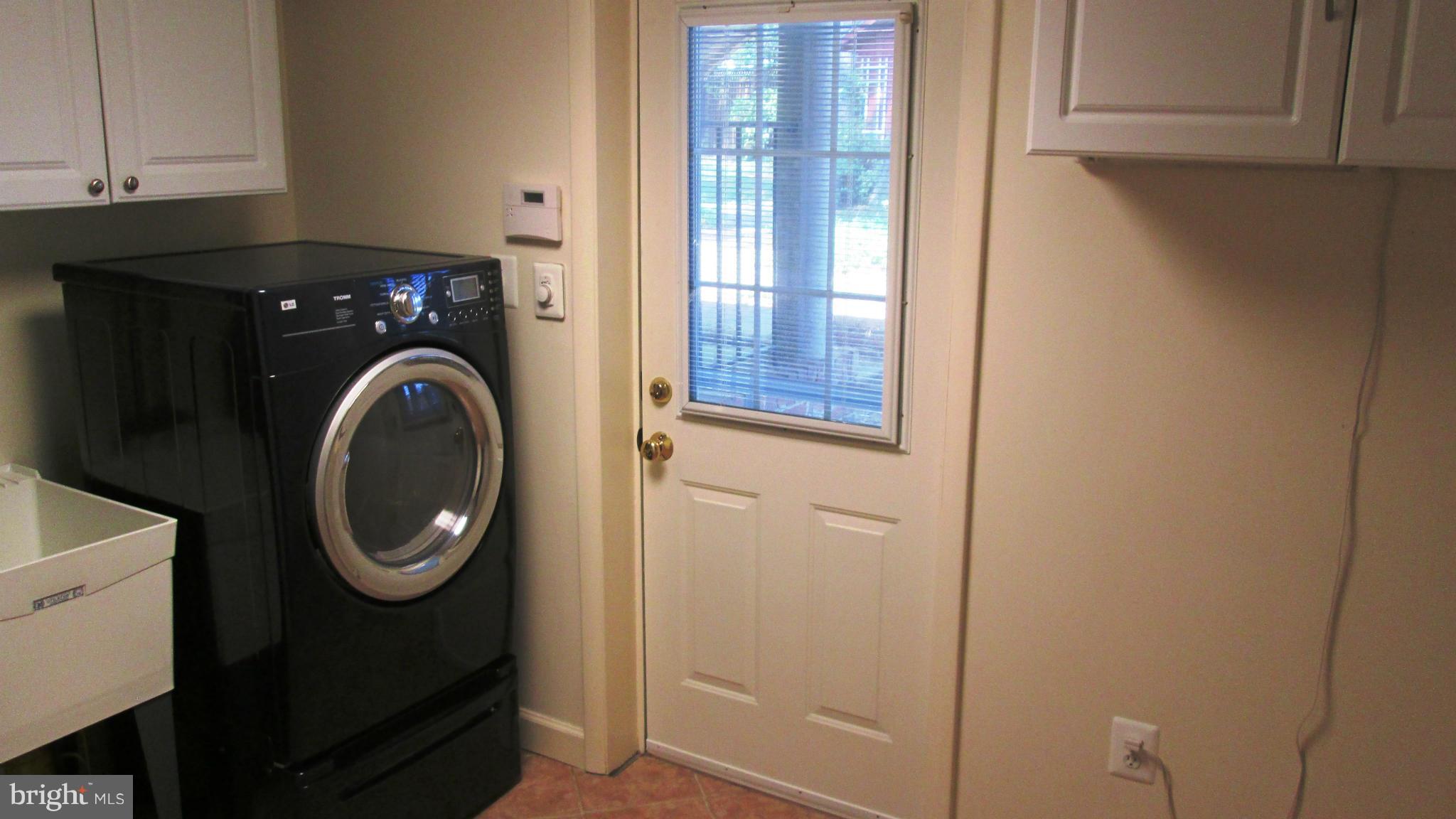 BUSH HILL WOODS - Residential Lease