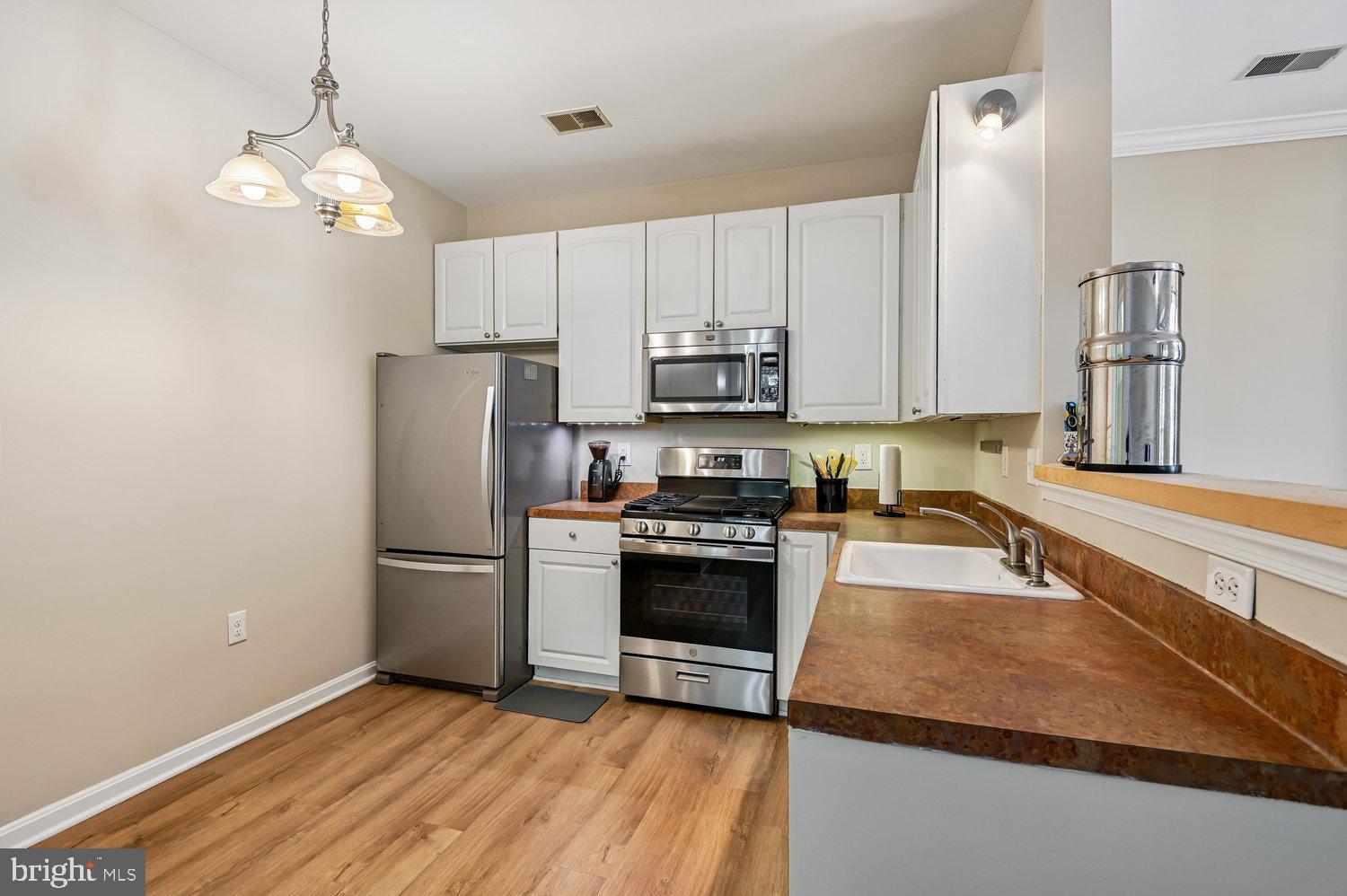PINEY ORCHARD - Residential