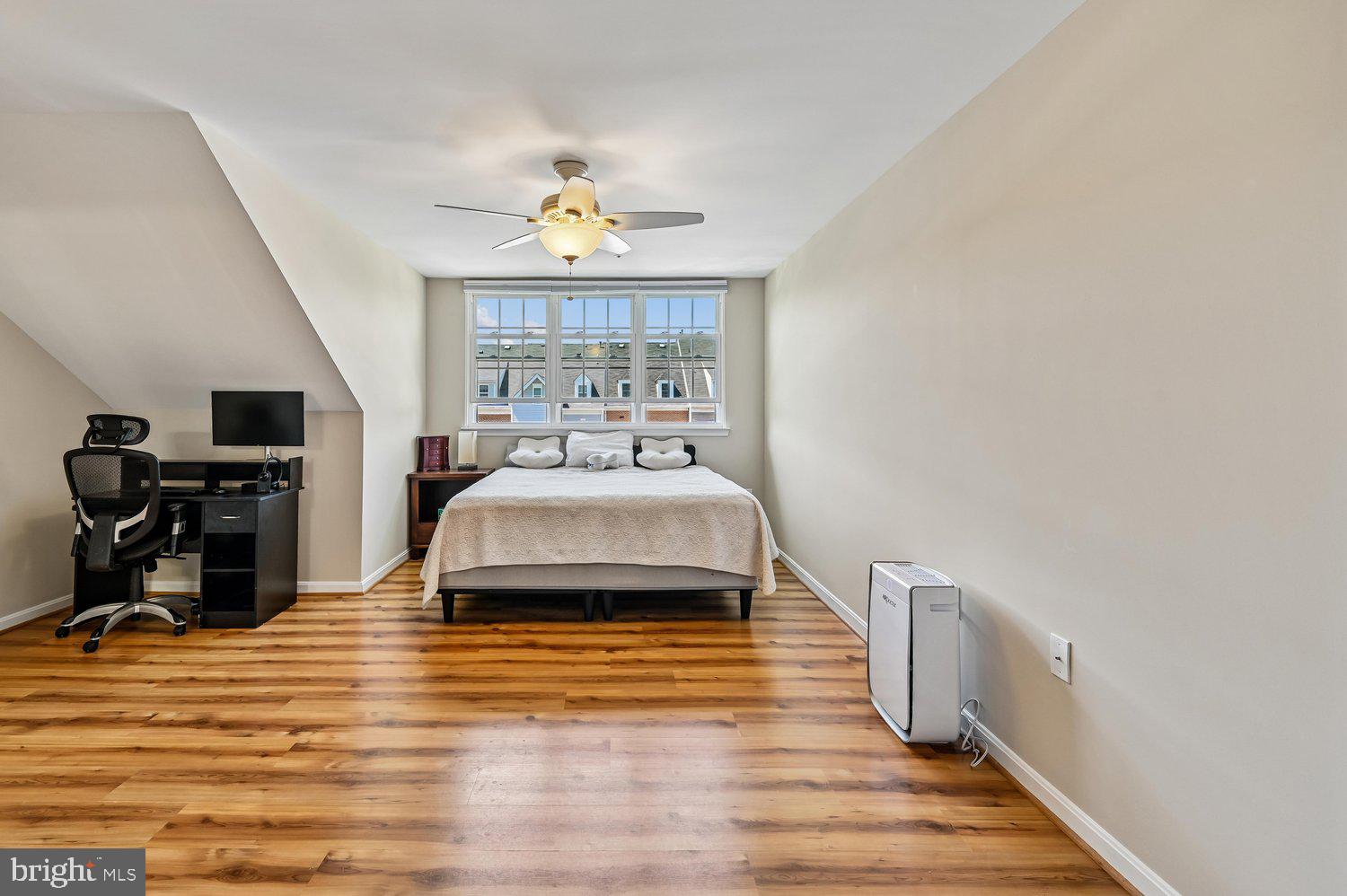 PINEY ORCHARD - Residential