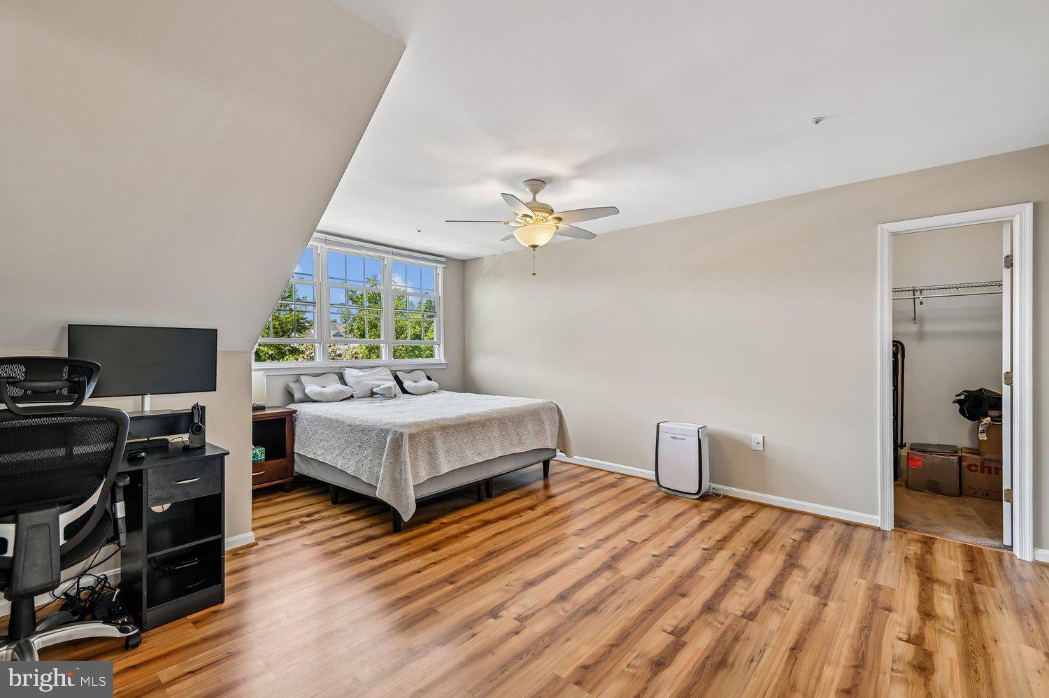 PINEY ORCHARD - Residential