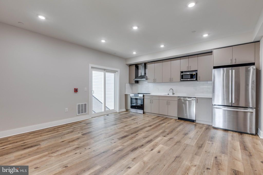 Photo of 1434 Parrish Street #B, PHILADELPHIA, PA 19130 (MLS # PAPH2569274)
