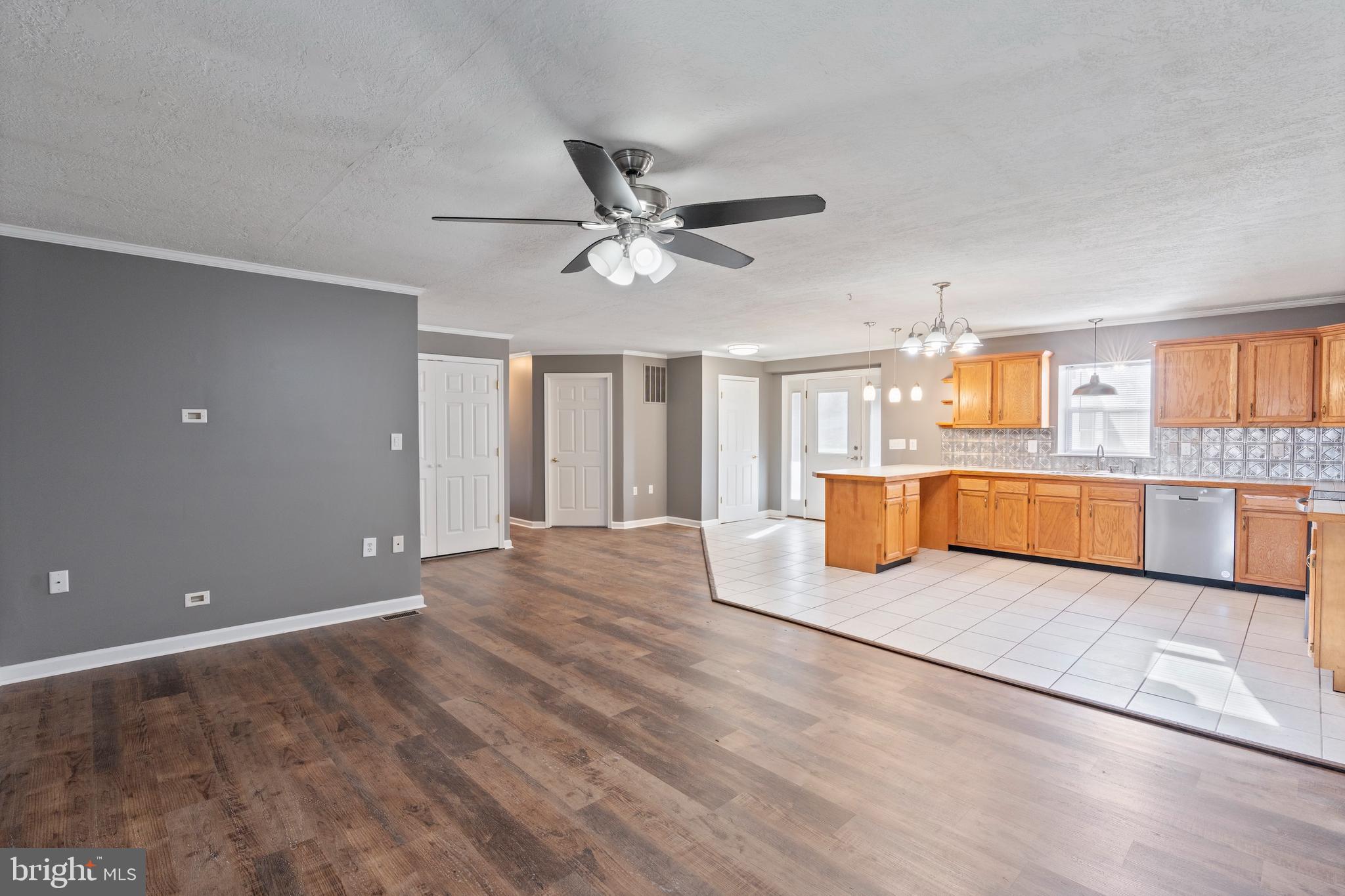 HANOVER JUNCTION - Residential