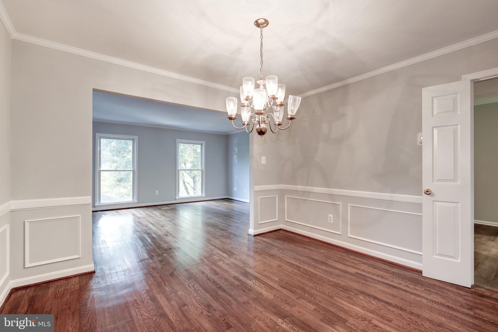 COUNCIL SQUARE - Residential Lease