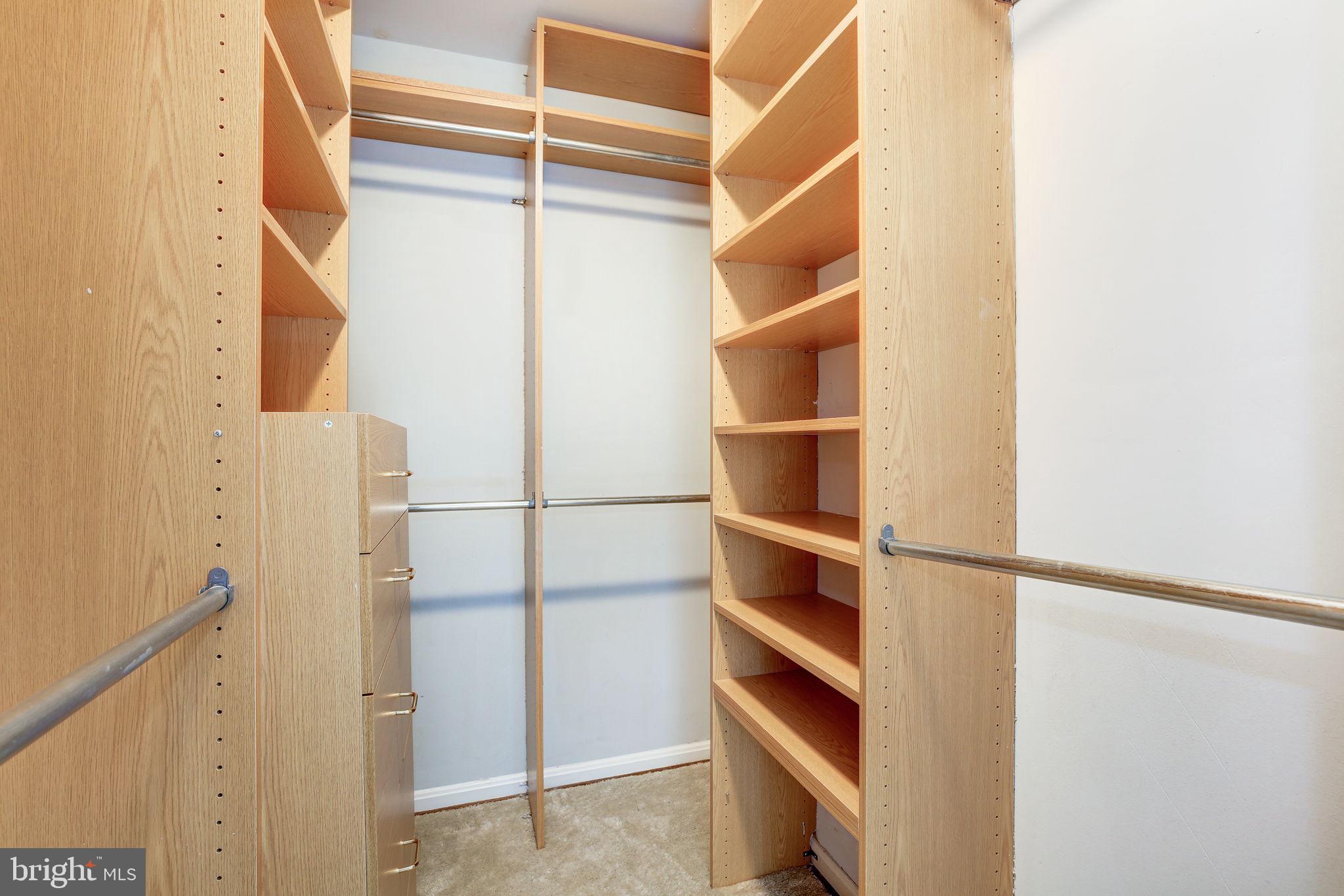 COUNCIL SQUARE - Residential Lease