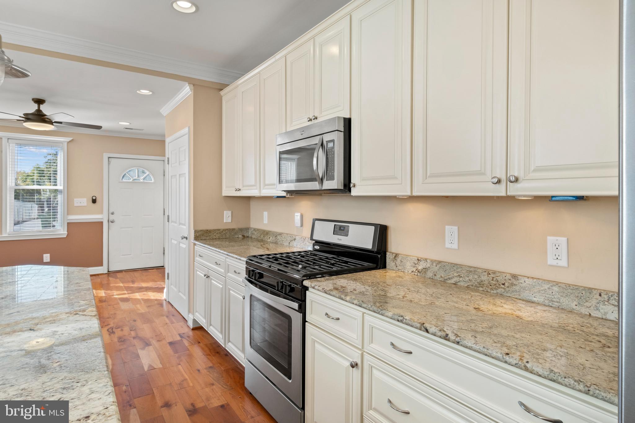 HAMPDEN HISTORIC DISTRICT - Residential Lease