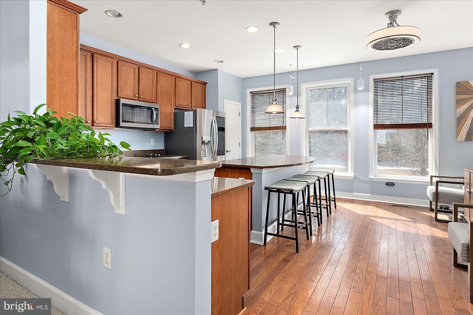 GLEN RIDDLE - Residential