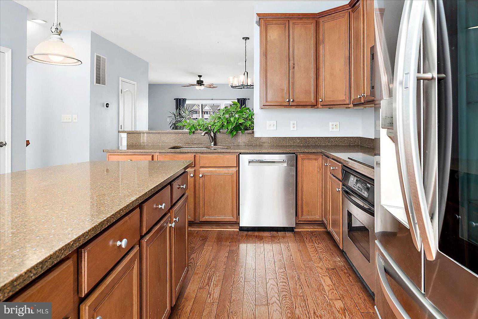 GLEN RIDDLE - Residential