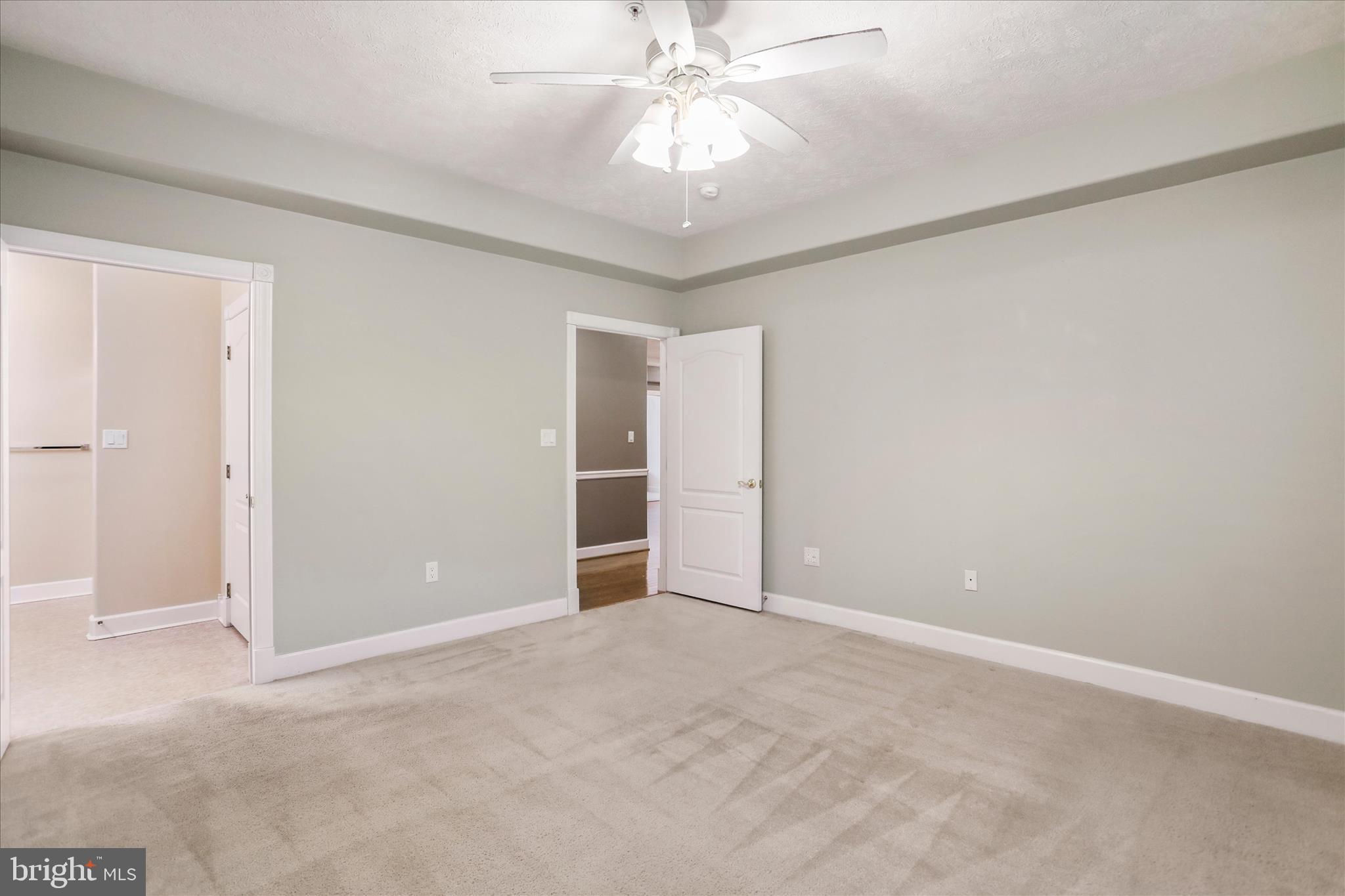 CORTLAND MANOR - Residential