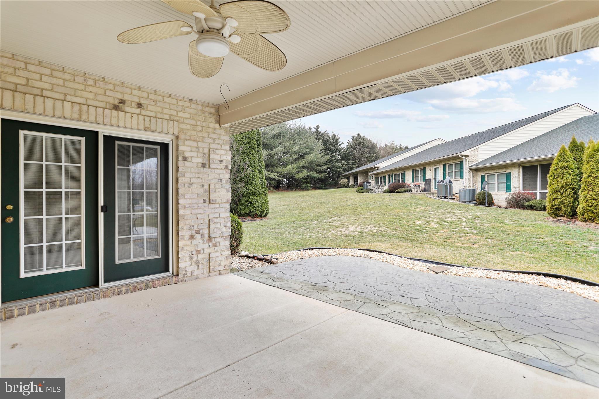 CORTLAND MANOR - Residential