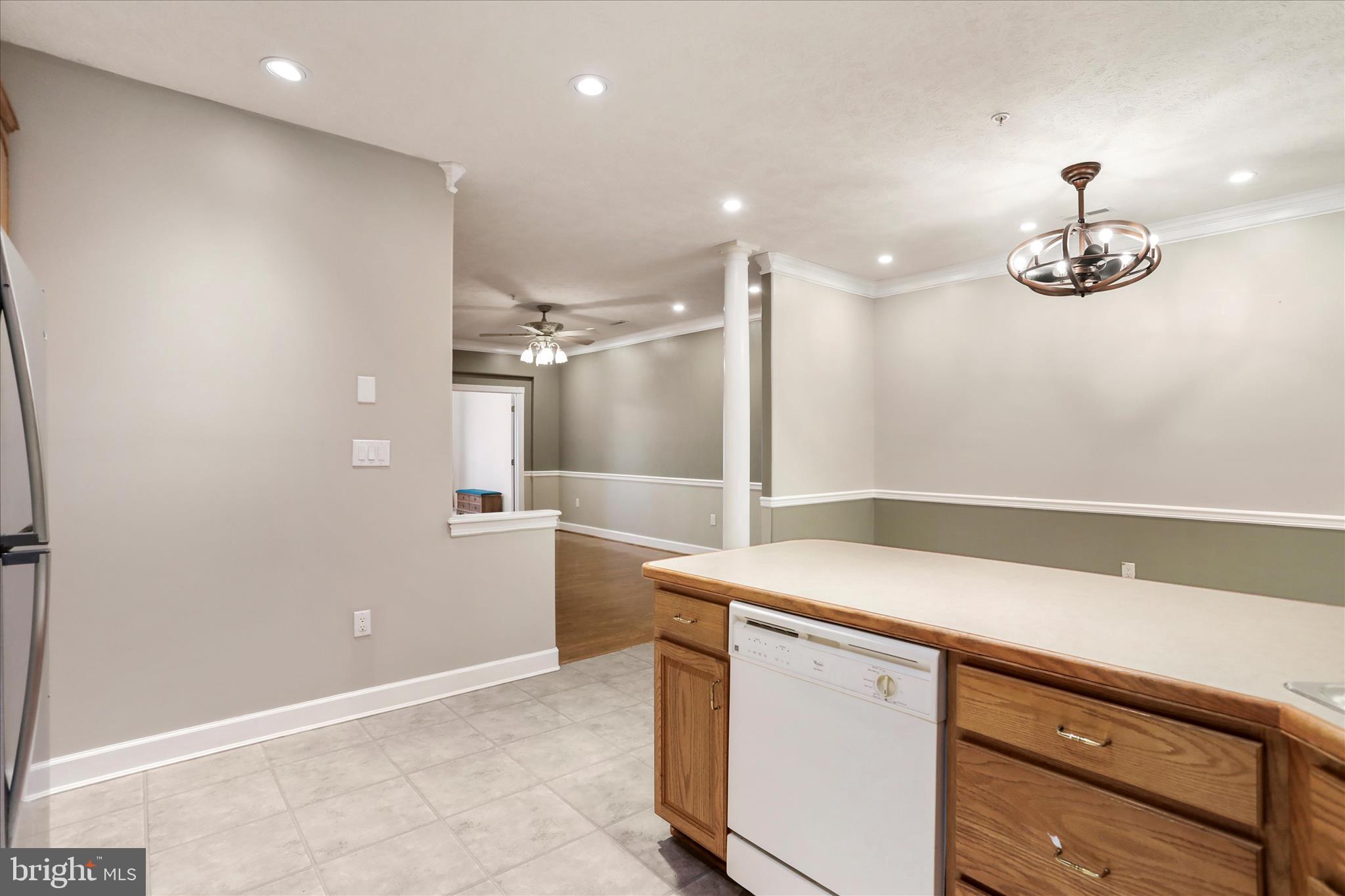 CORTLAND MANOR - Residential