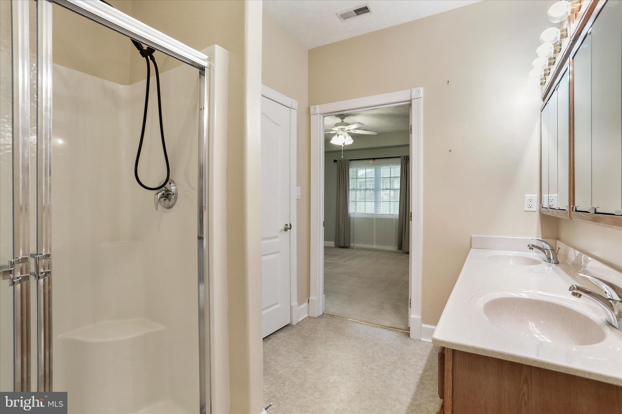 CORTLAND MANOR - Residential