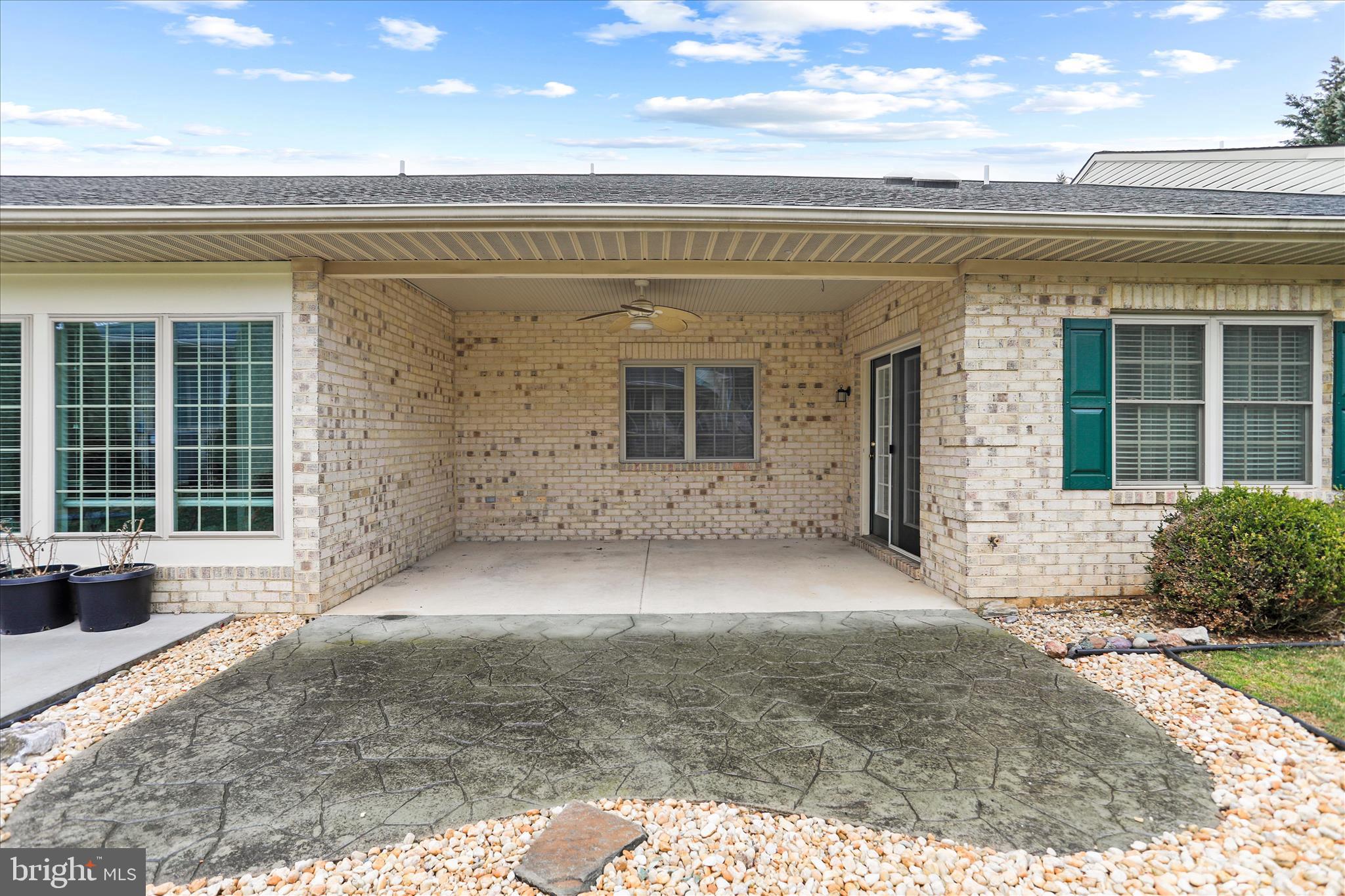 CORTLAND MANOR - Residential