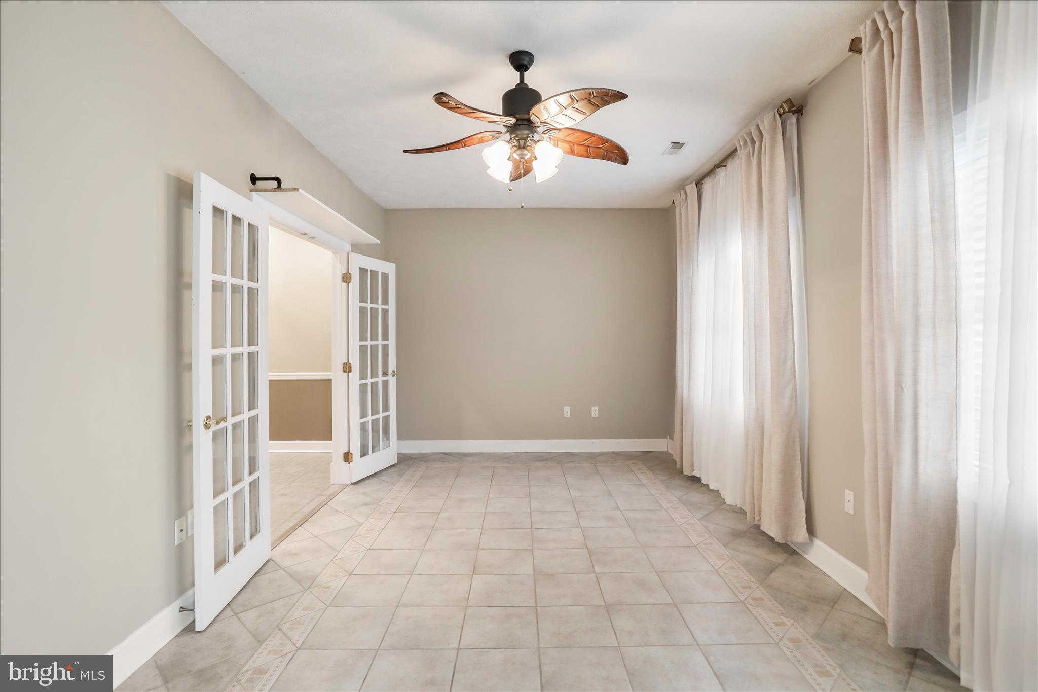 CORTLAND MANOR - Residential