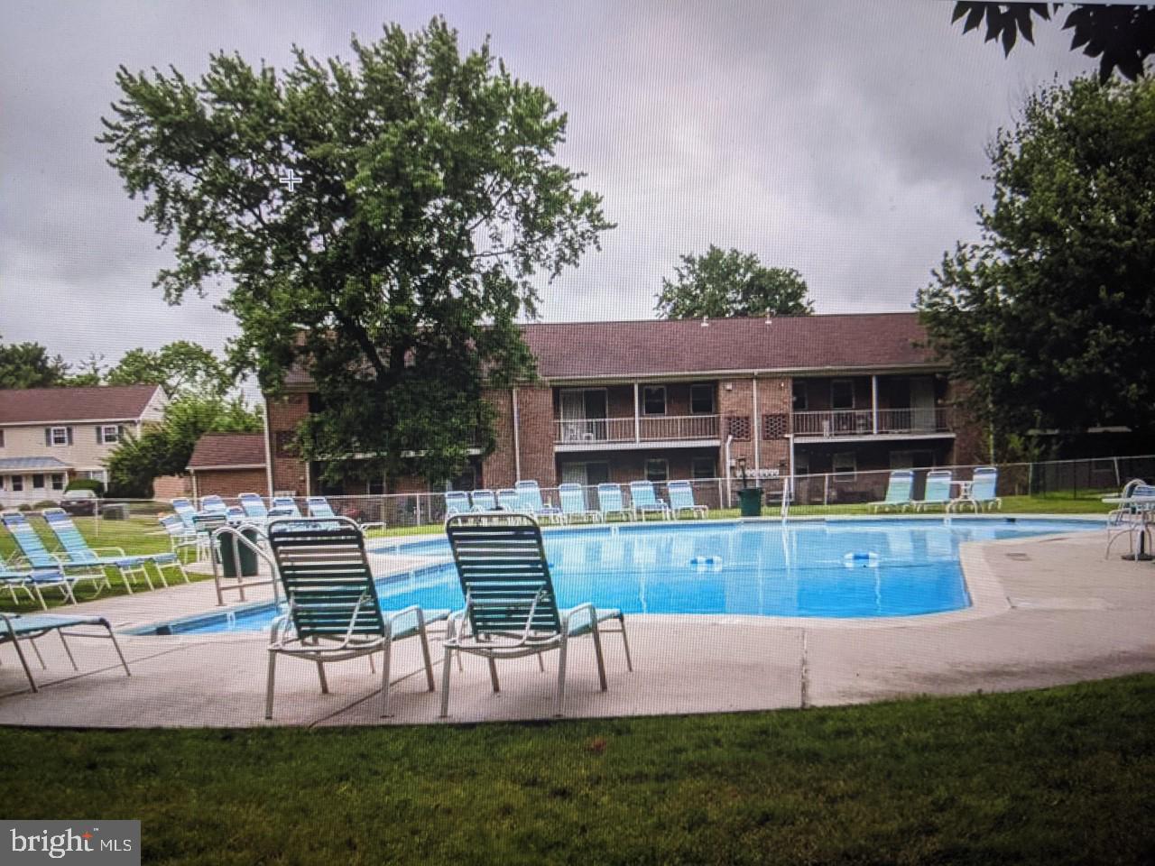 GWYNEDD CLUB - Residential Lease