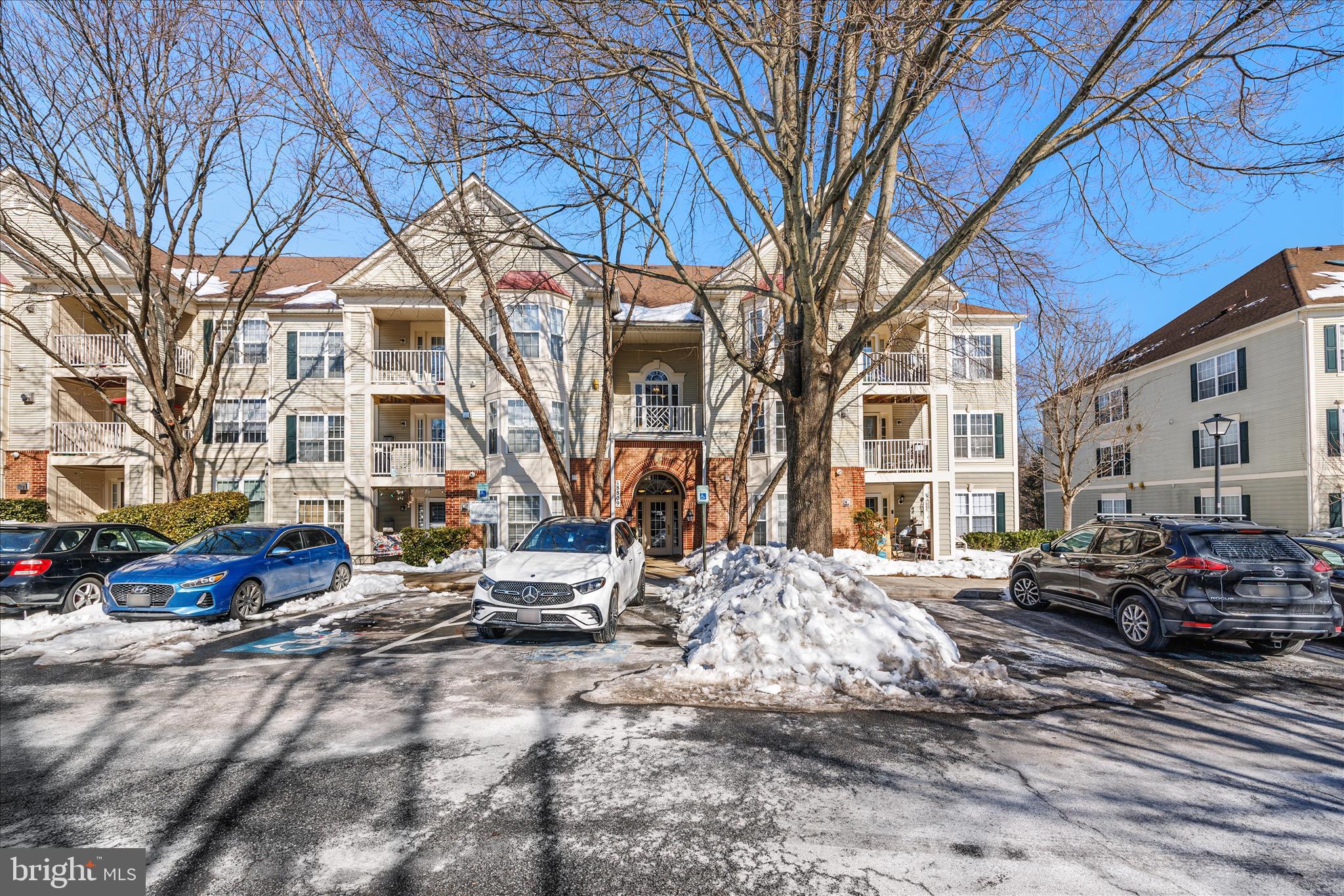 18809 SPARKLING WATER DRIVE