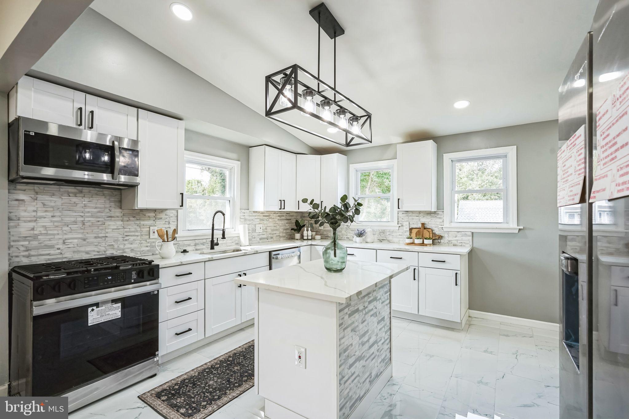 1215 S ACADEMY STREET