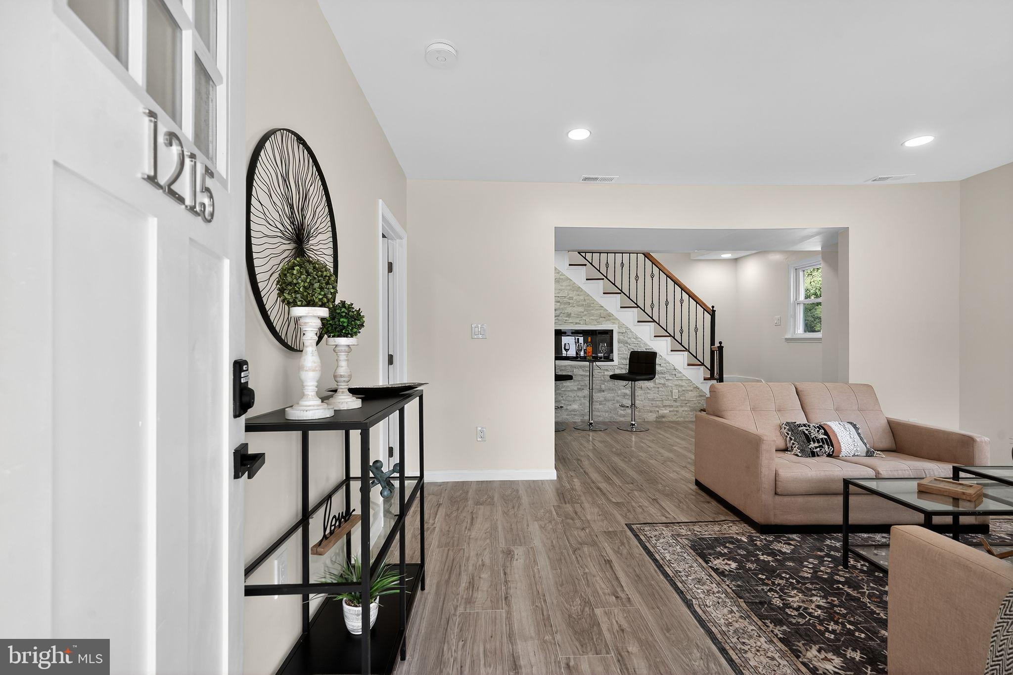 1215 S ACADEMY STREET