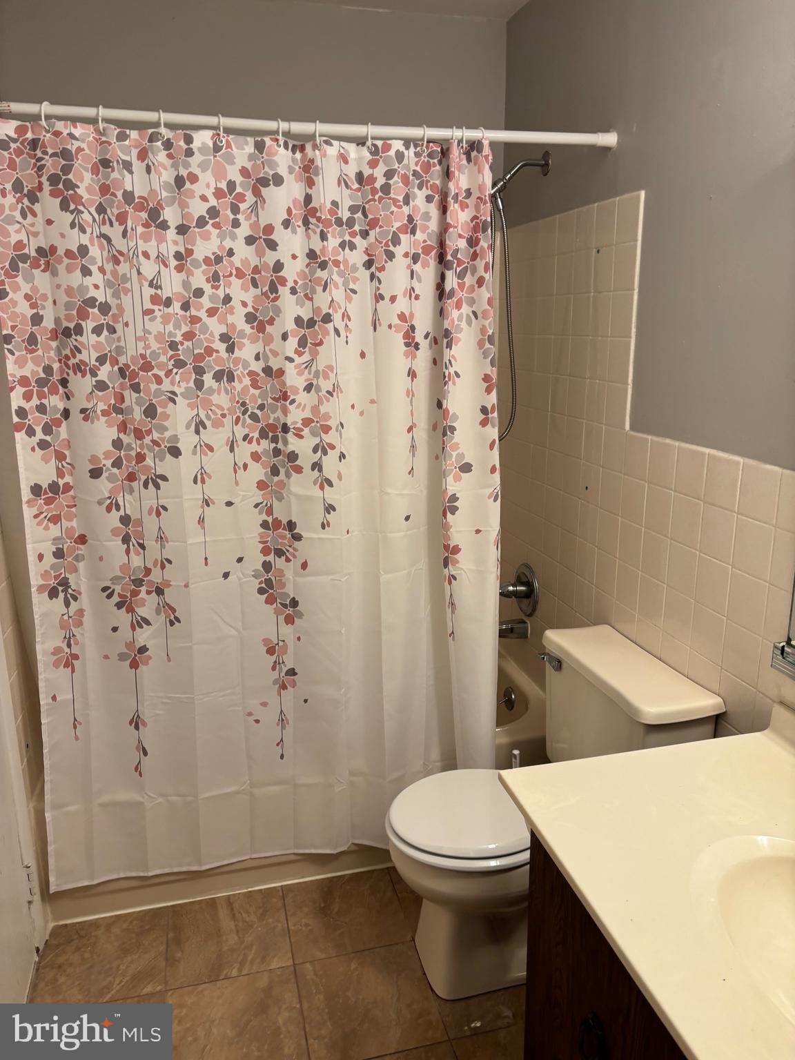 PINE VALLEY - Residential