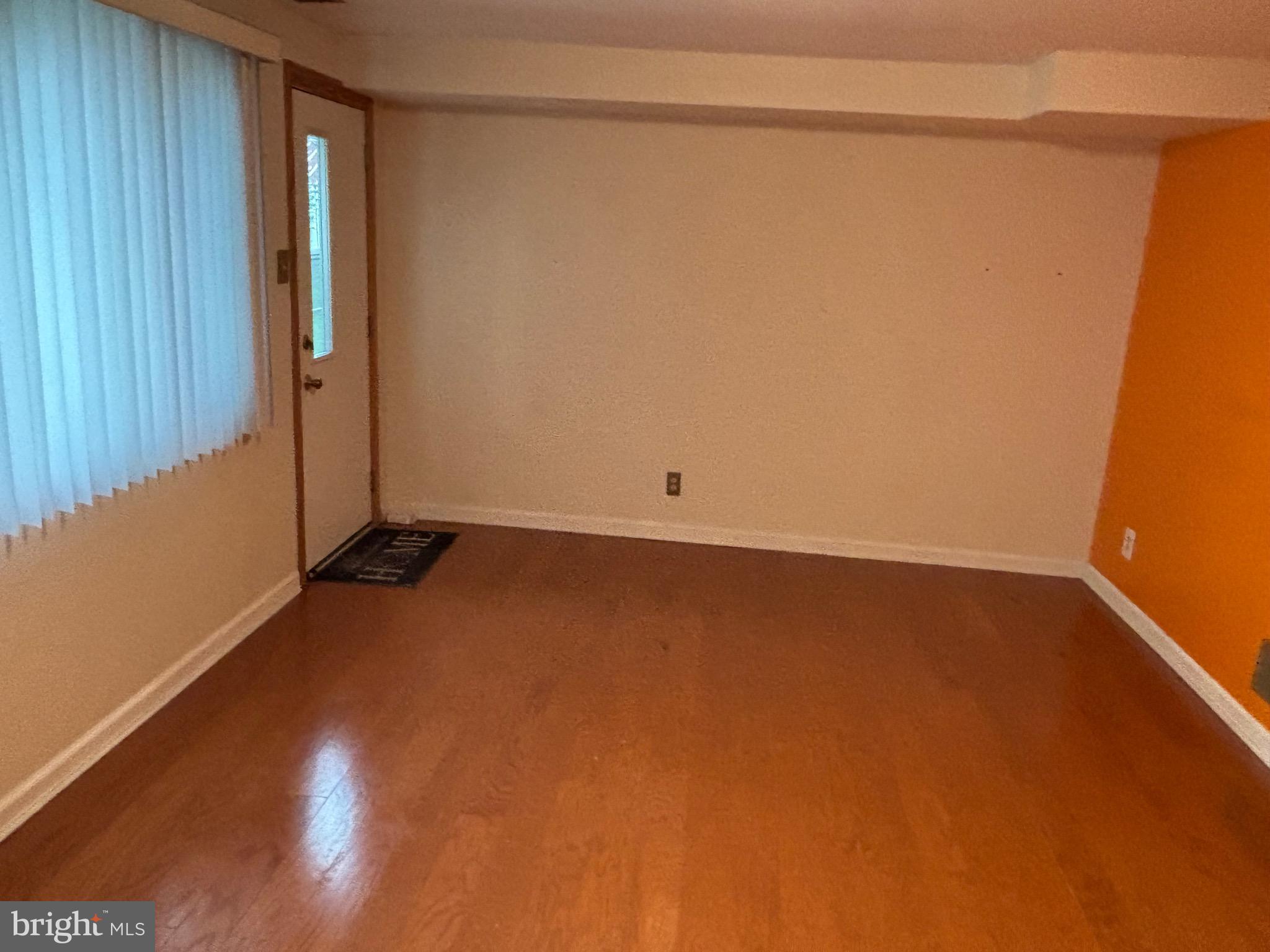 PINE VALLEY - Residential